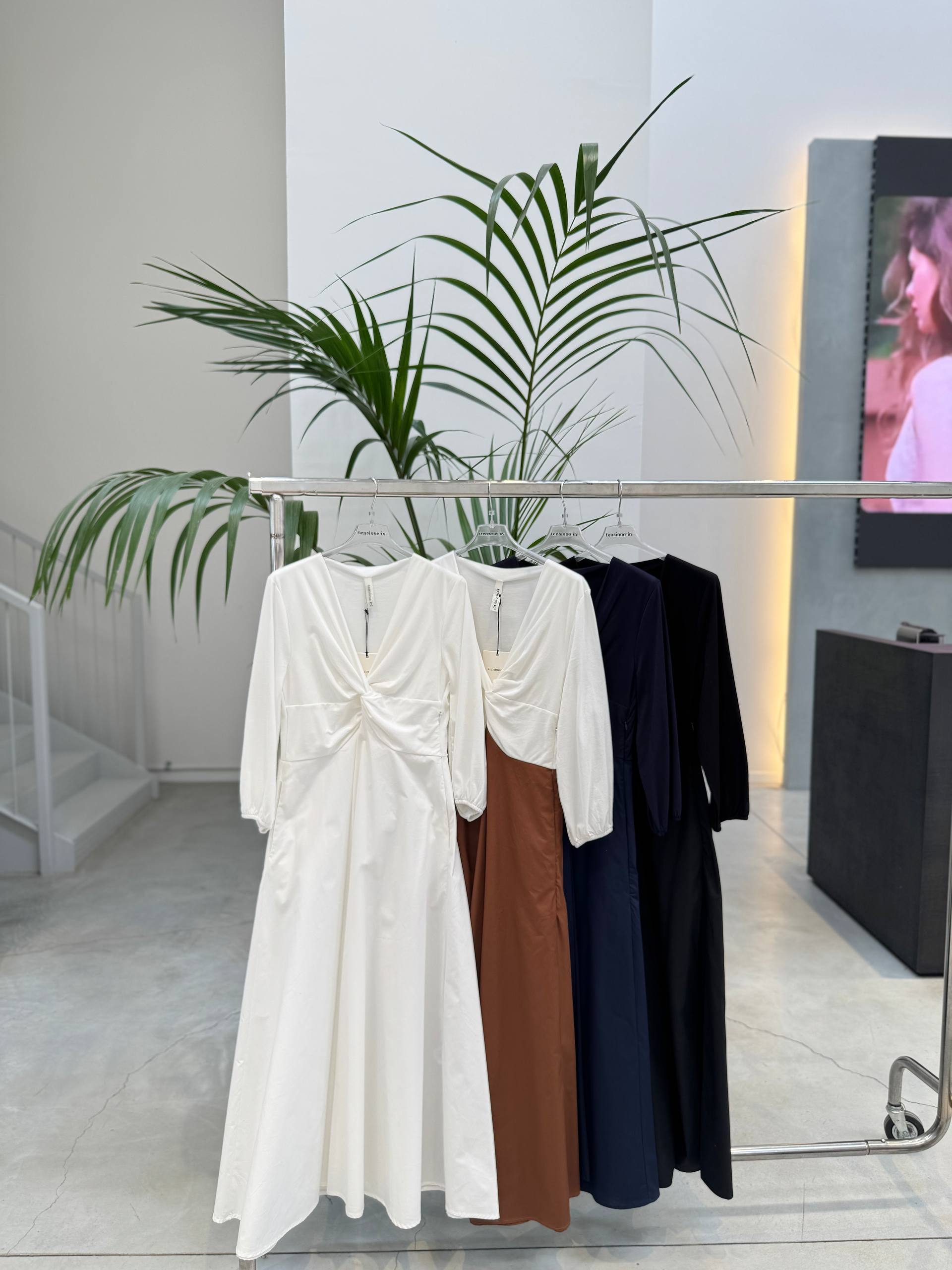 Фото Tensione in