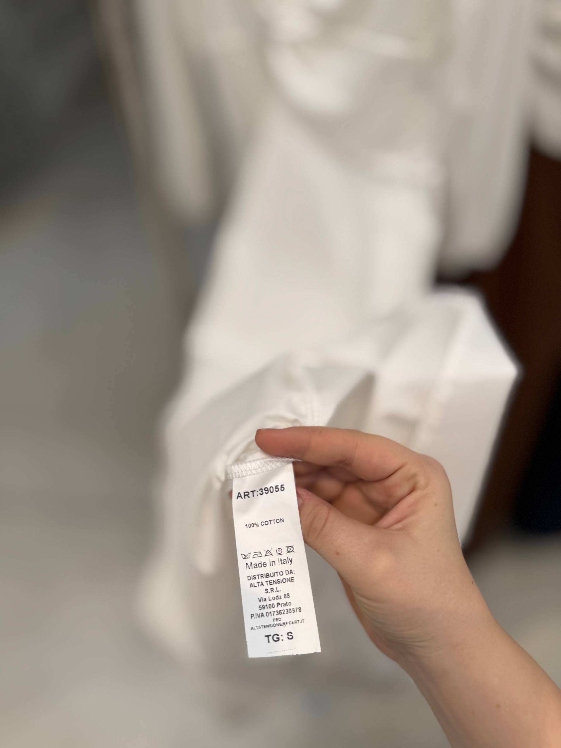 Фото Tensione in