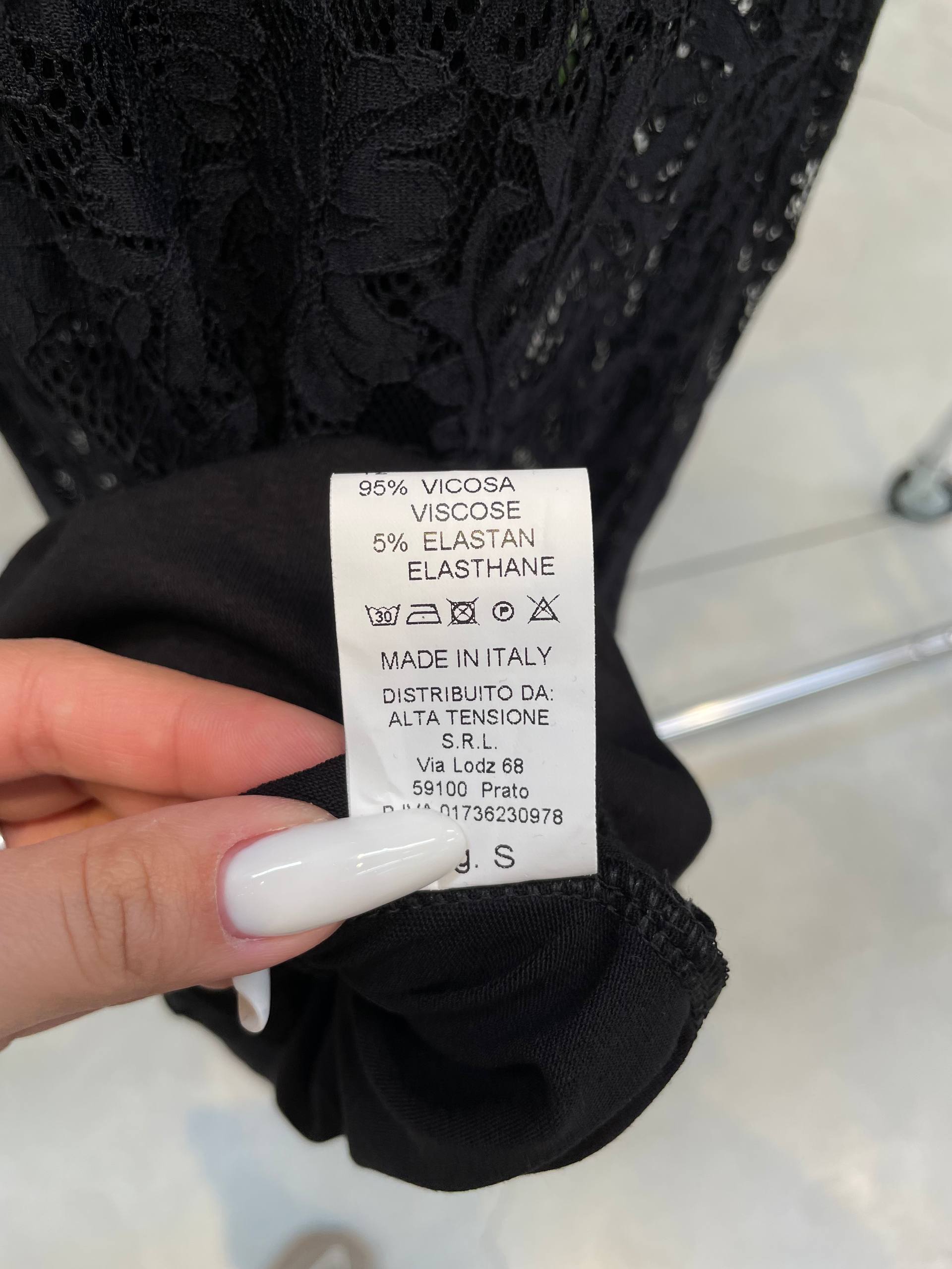 Фото Tensione in