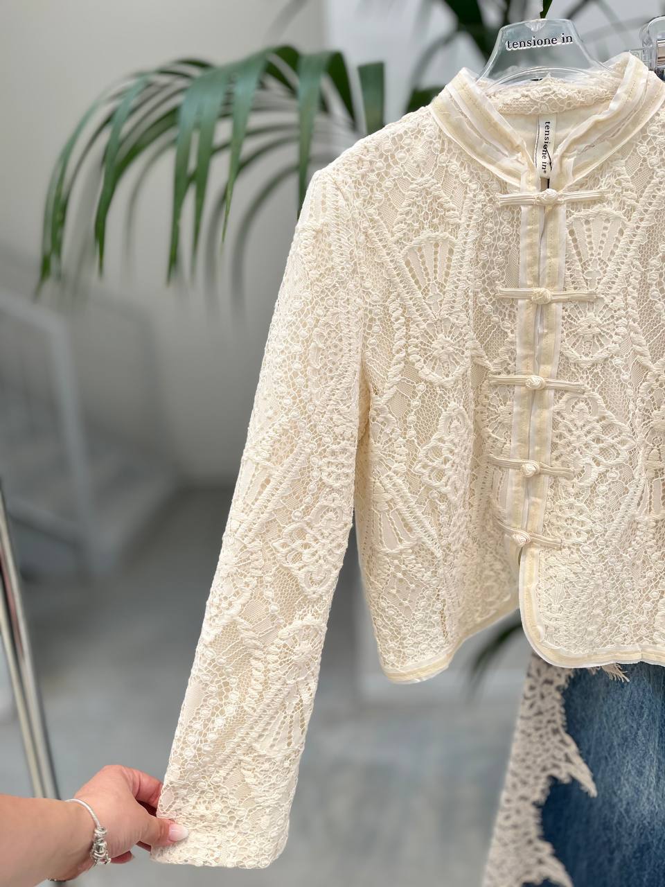 Фото Tensione in