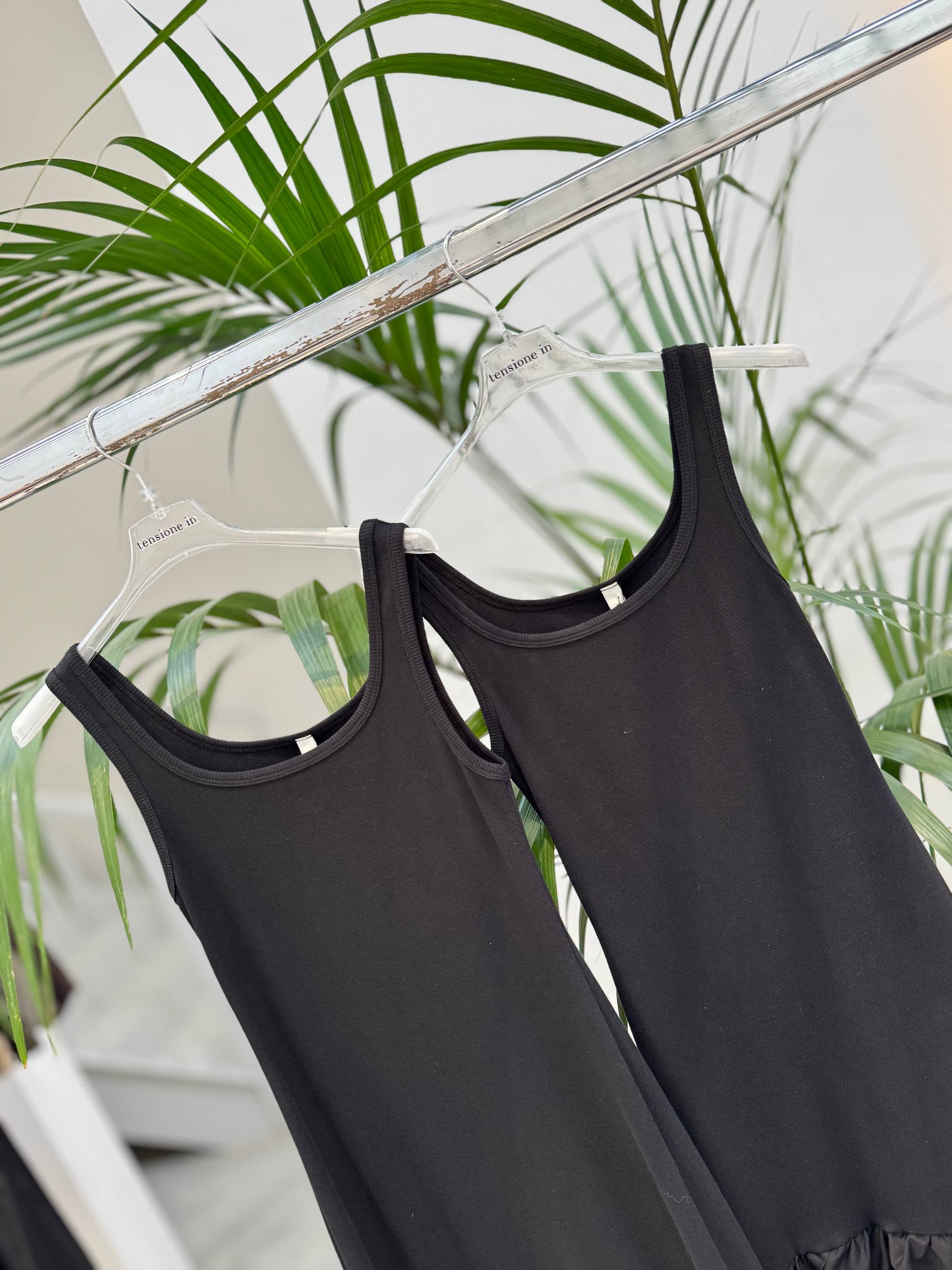 Фото Tensione in