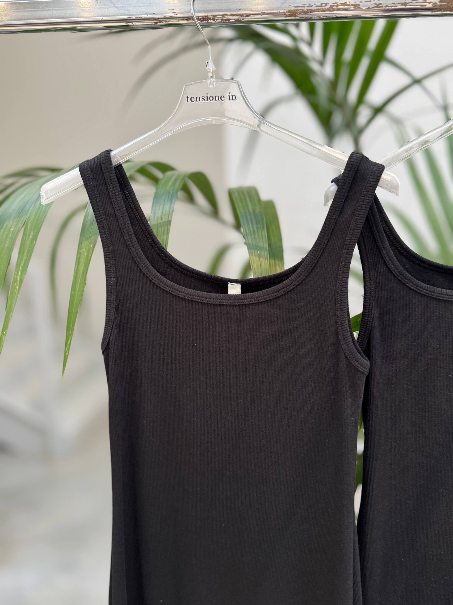 Фото Tensione in