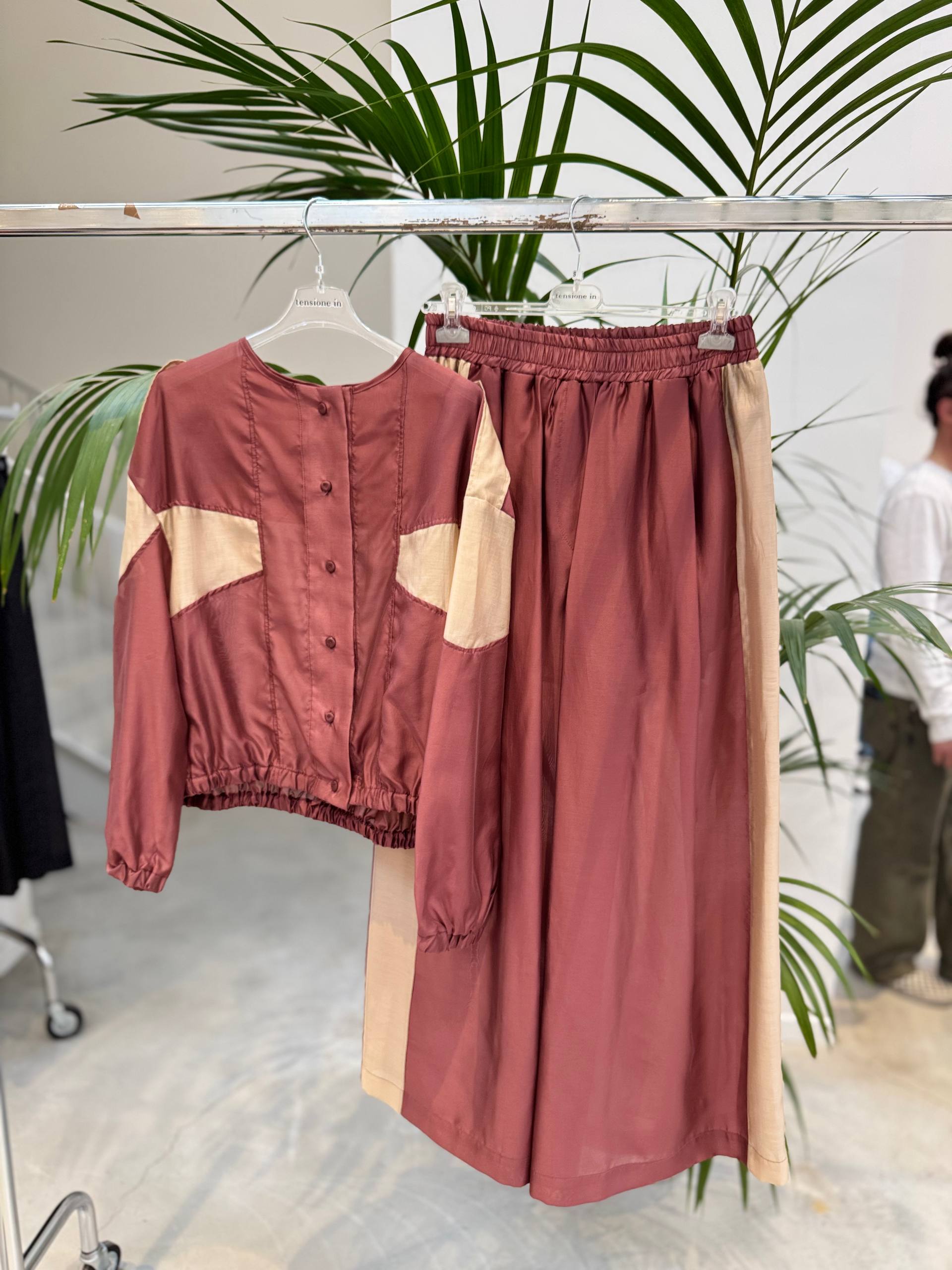 Фото Tensione in