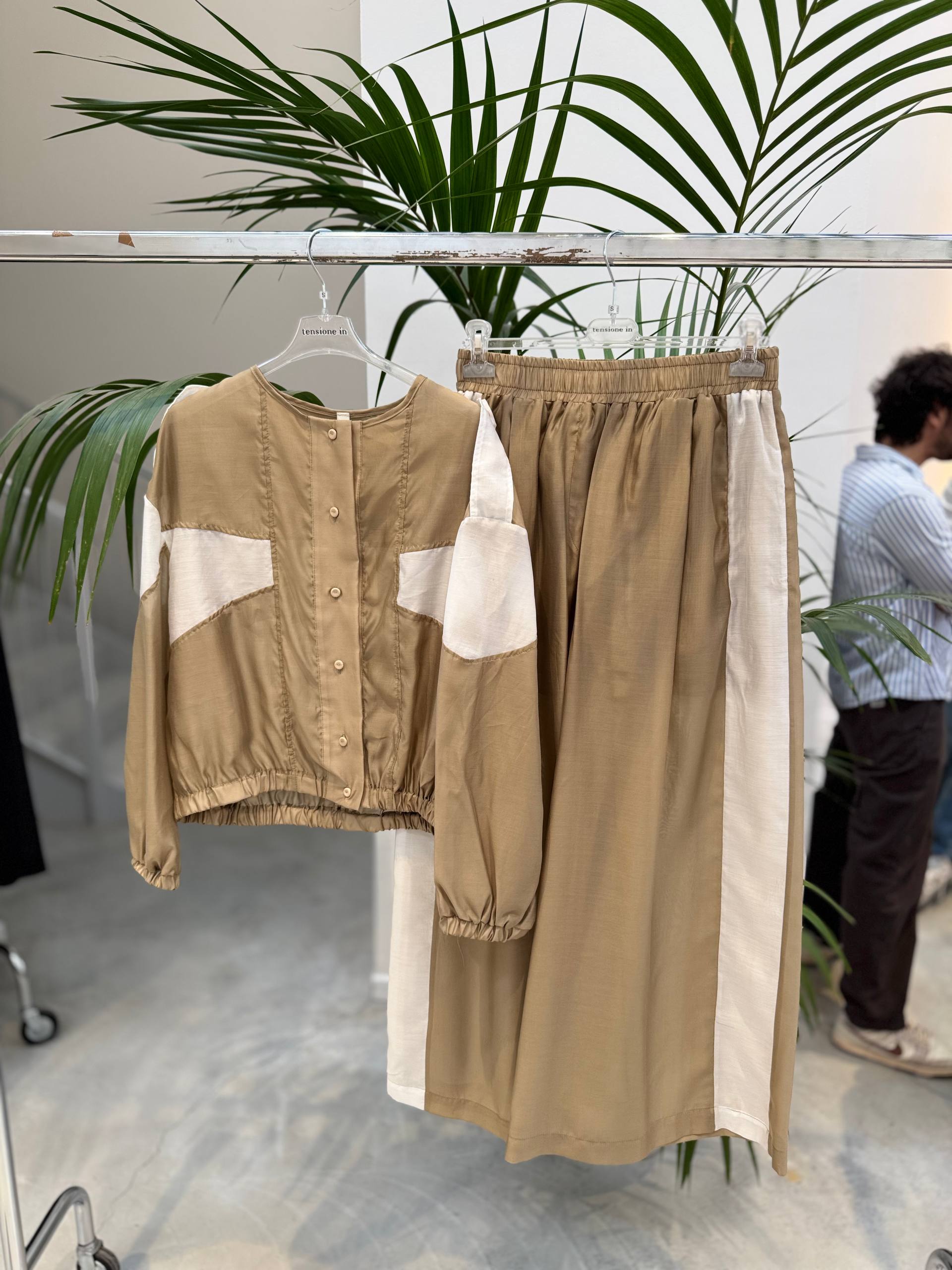 Фото Tensione in