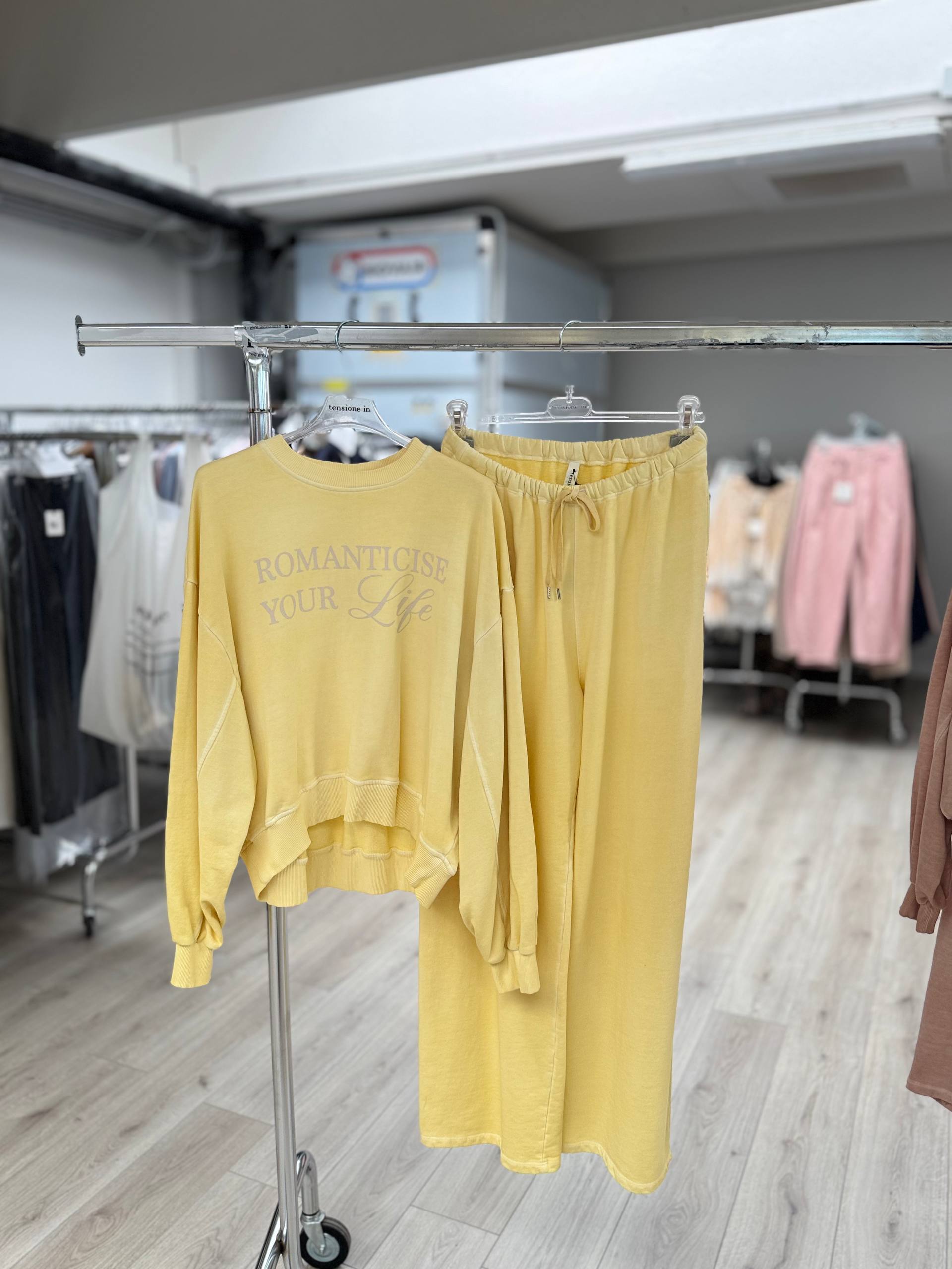 Фото Tensione in