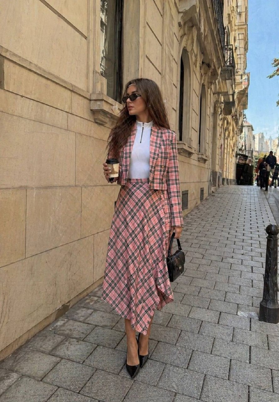 Фото Tensione in