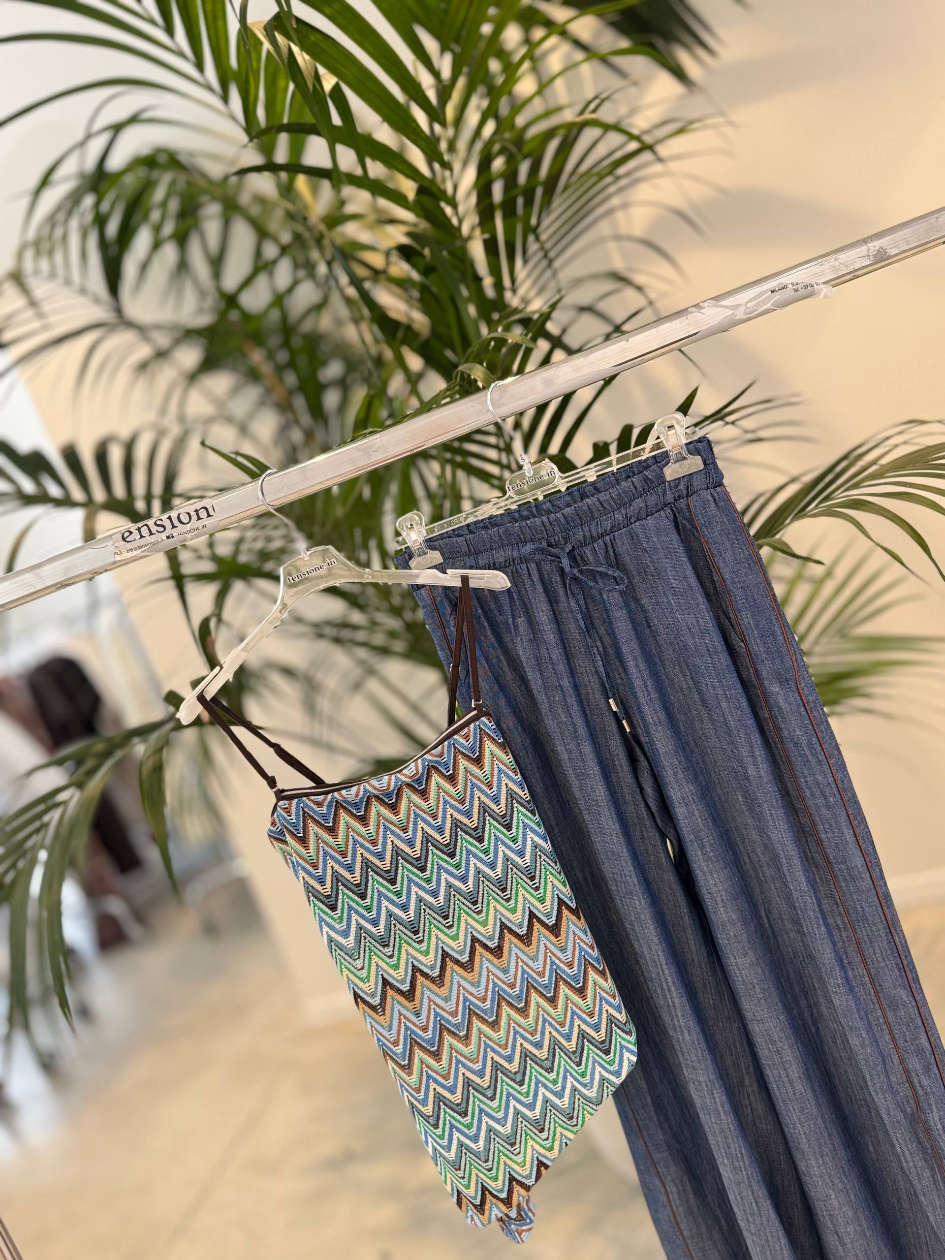 Фото Tensione in