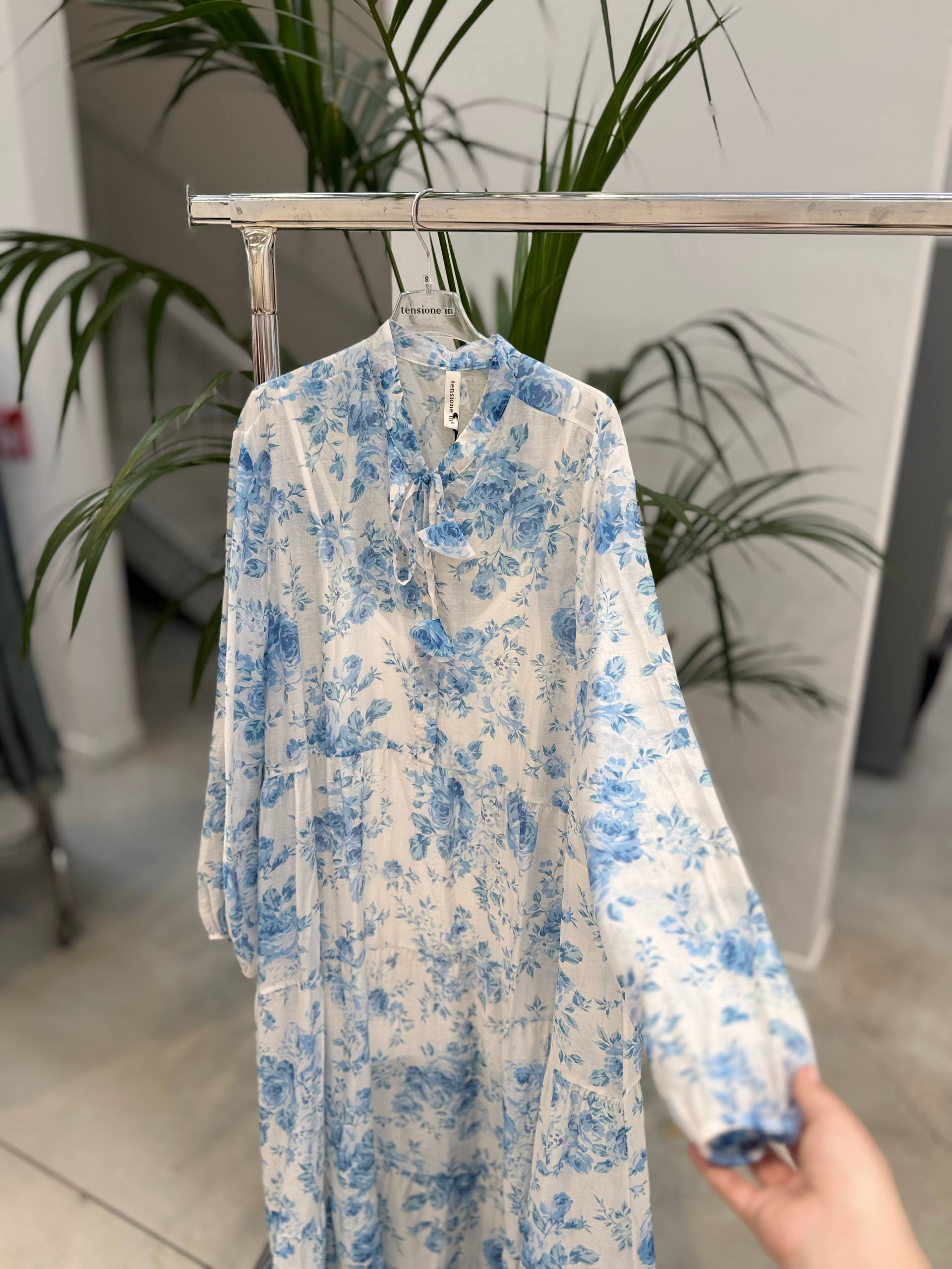 Фото Tensione in