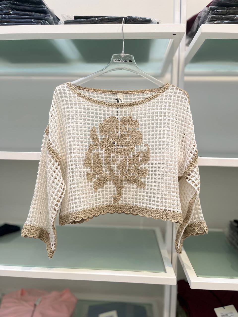 Фото Tensione in