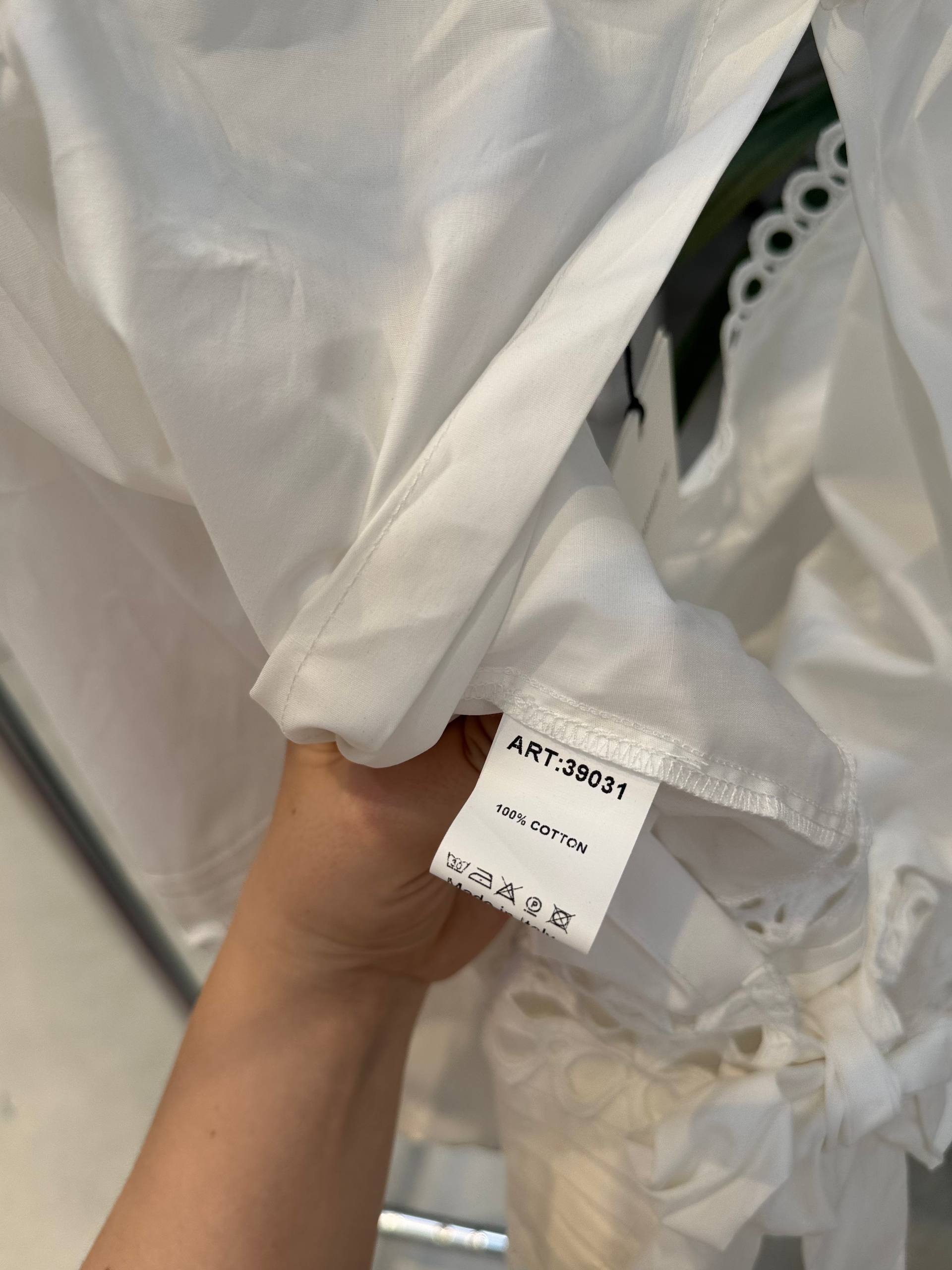 Фото Tensione in