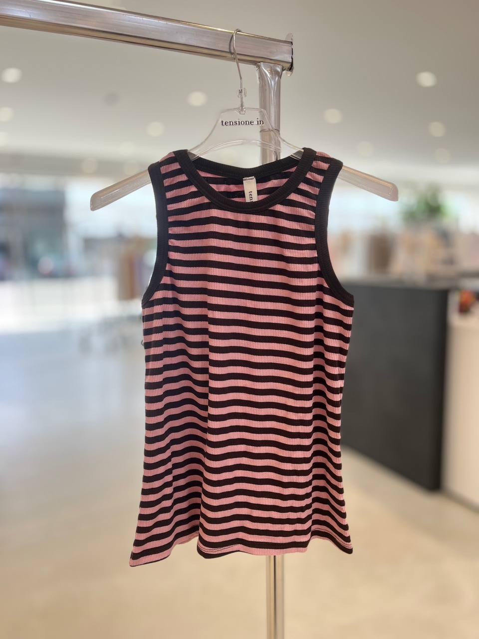 Фото Tensione in