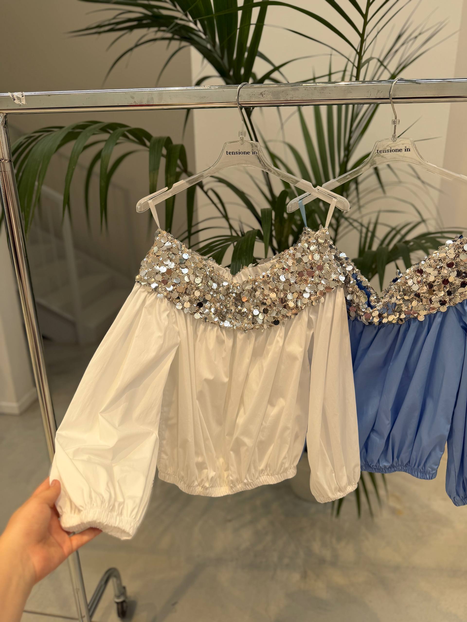 Фото Tensione in