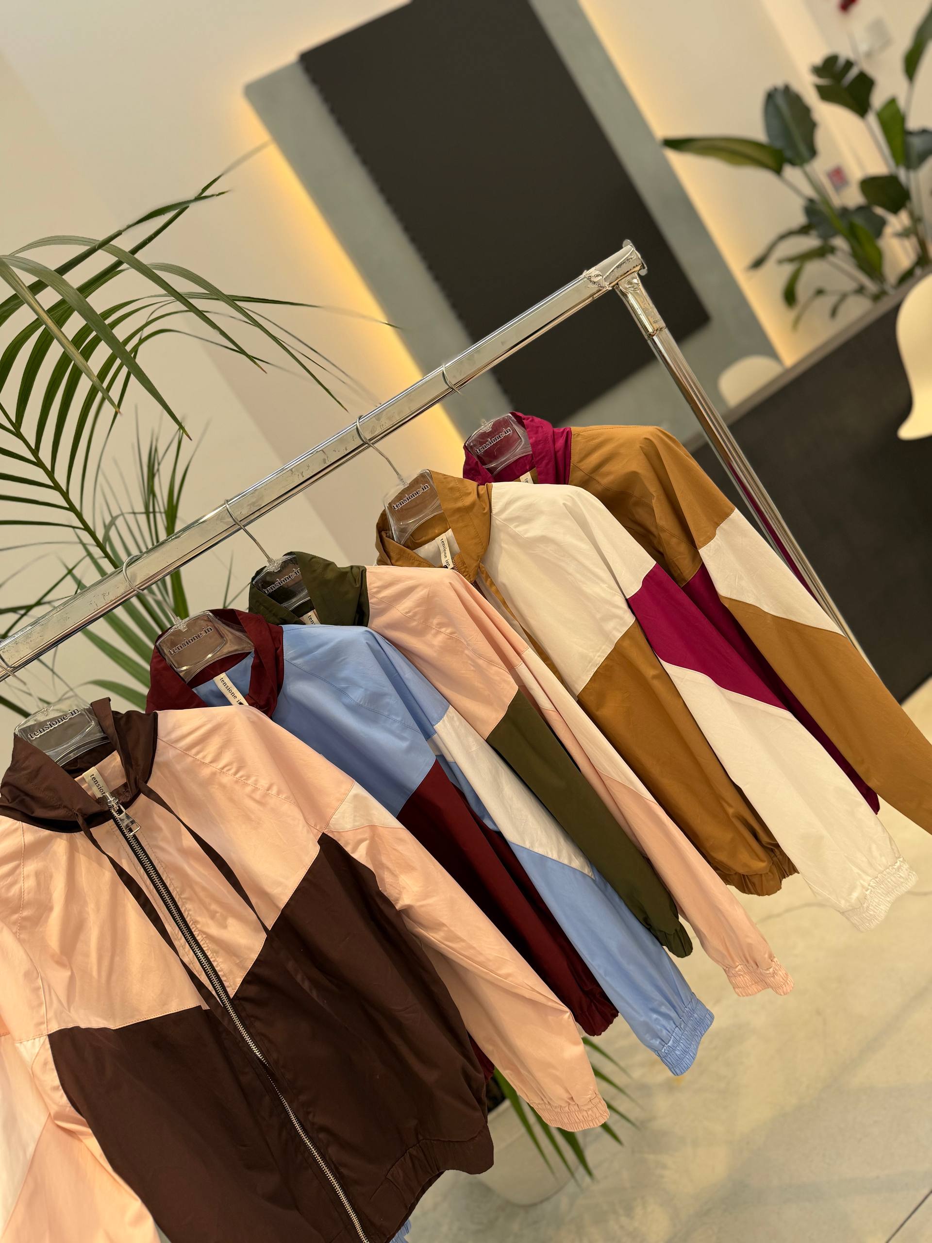 Фото Tensione in