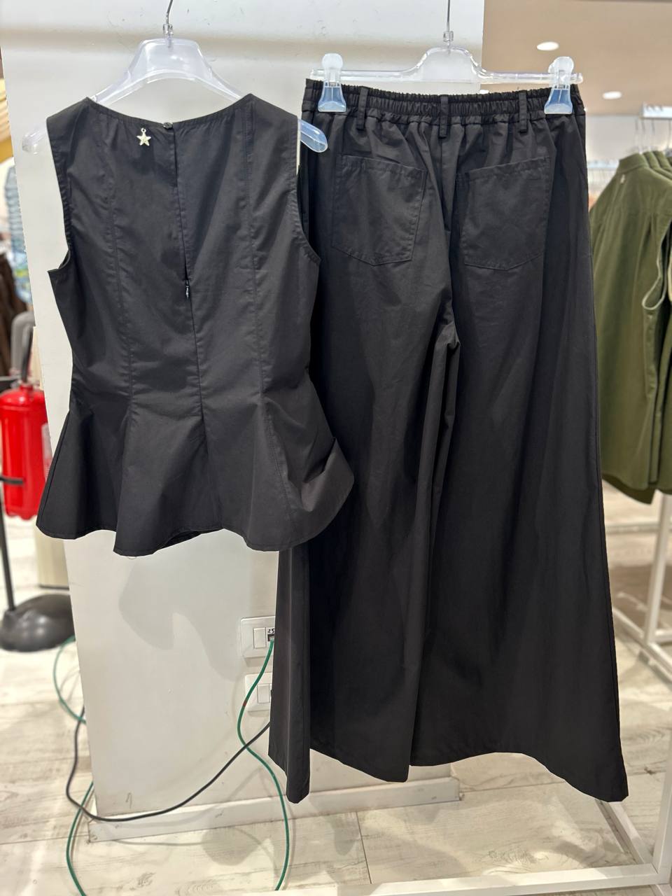 Итальянская одежда, бренд Ljve, арт. 74235391