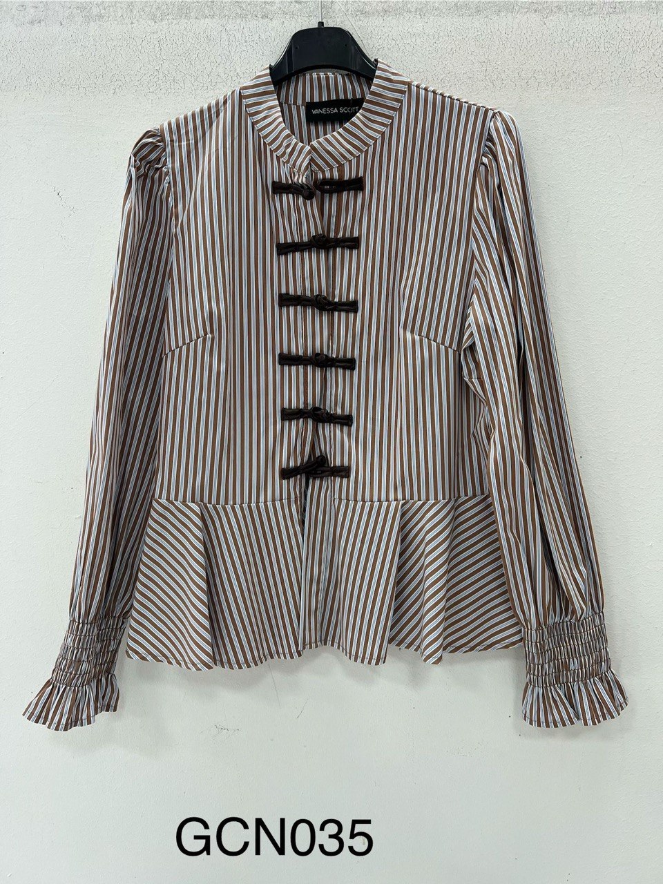 Фото Vanessa Scott