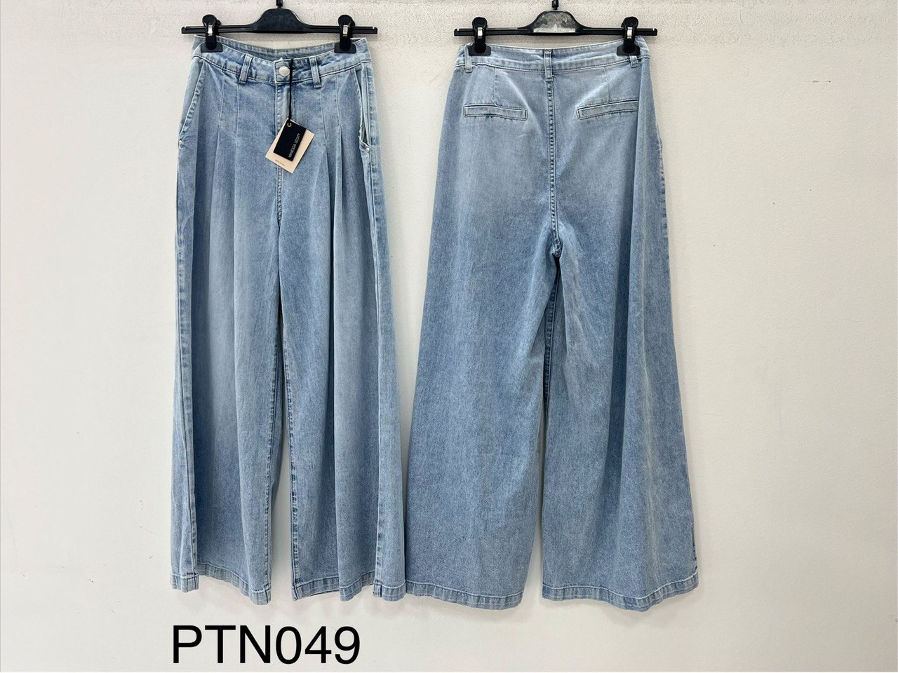 Фото Vanessa Scott