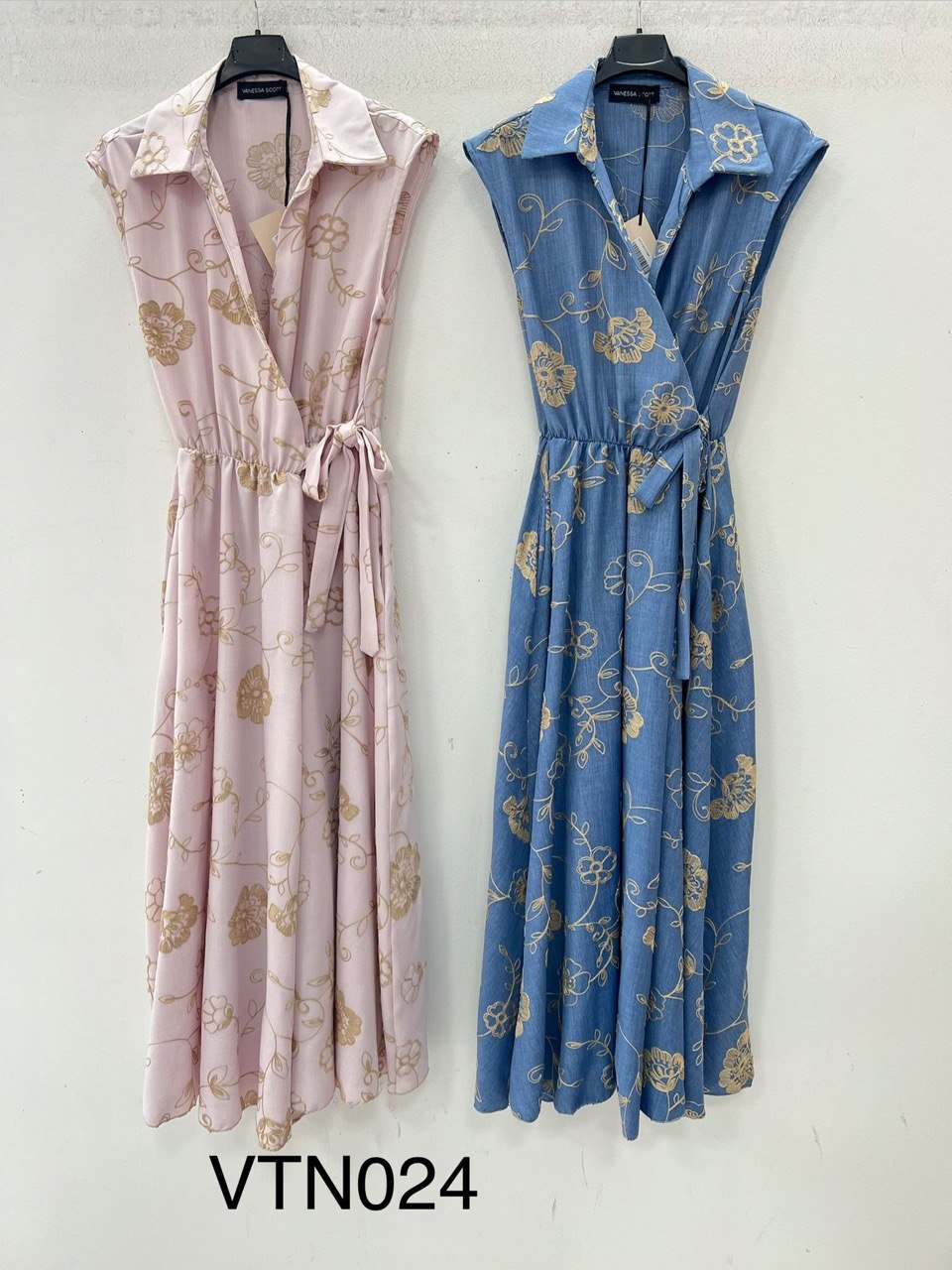 Фото Vanessa Scott