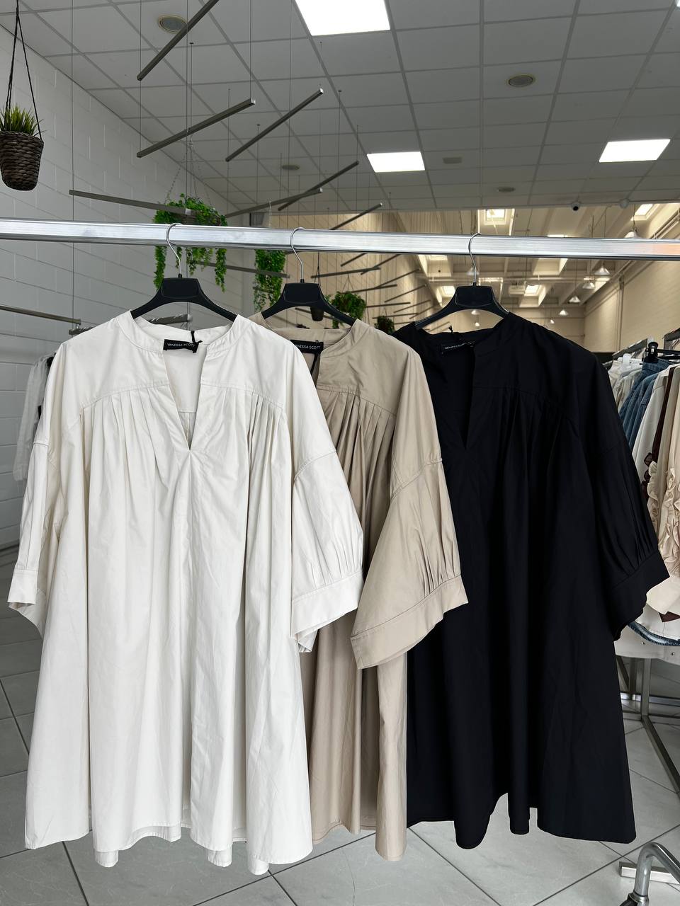 Итальянская одежда, бренд Vanessa Scott, арт. 74214529