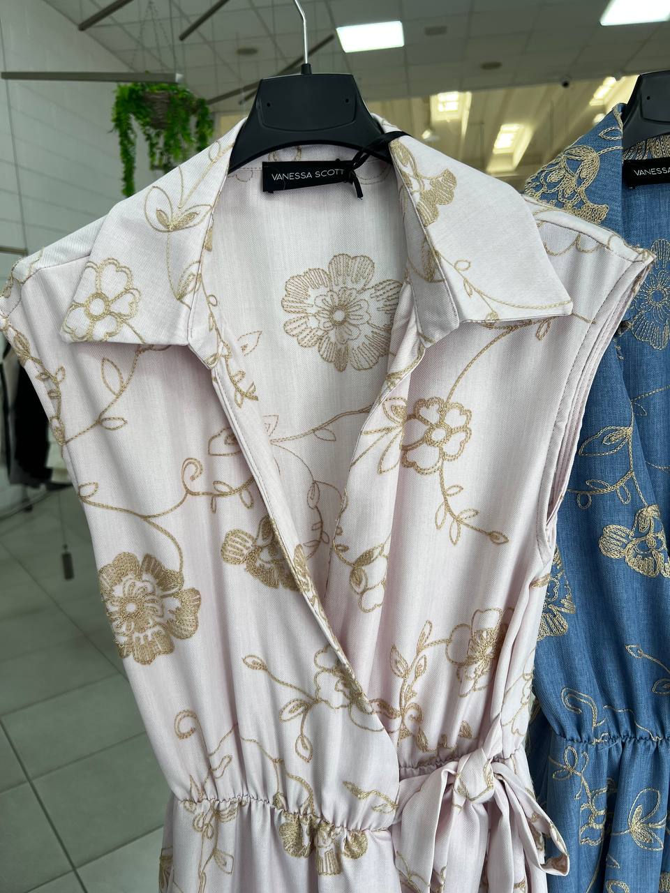 Фото Vanessa Scott