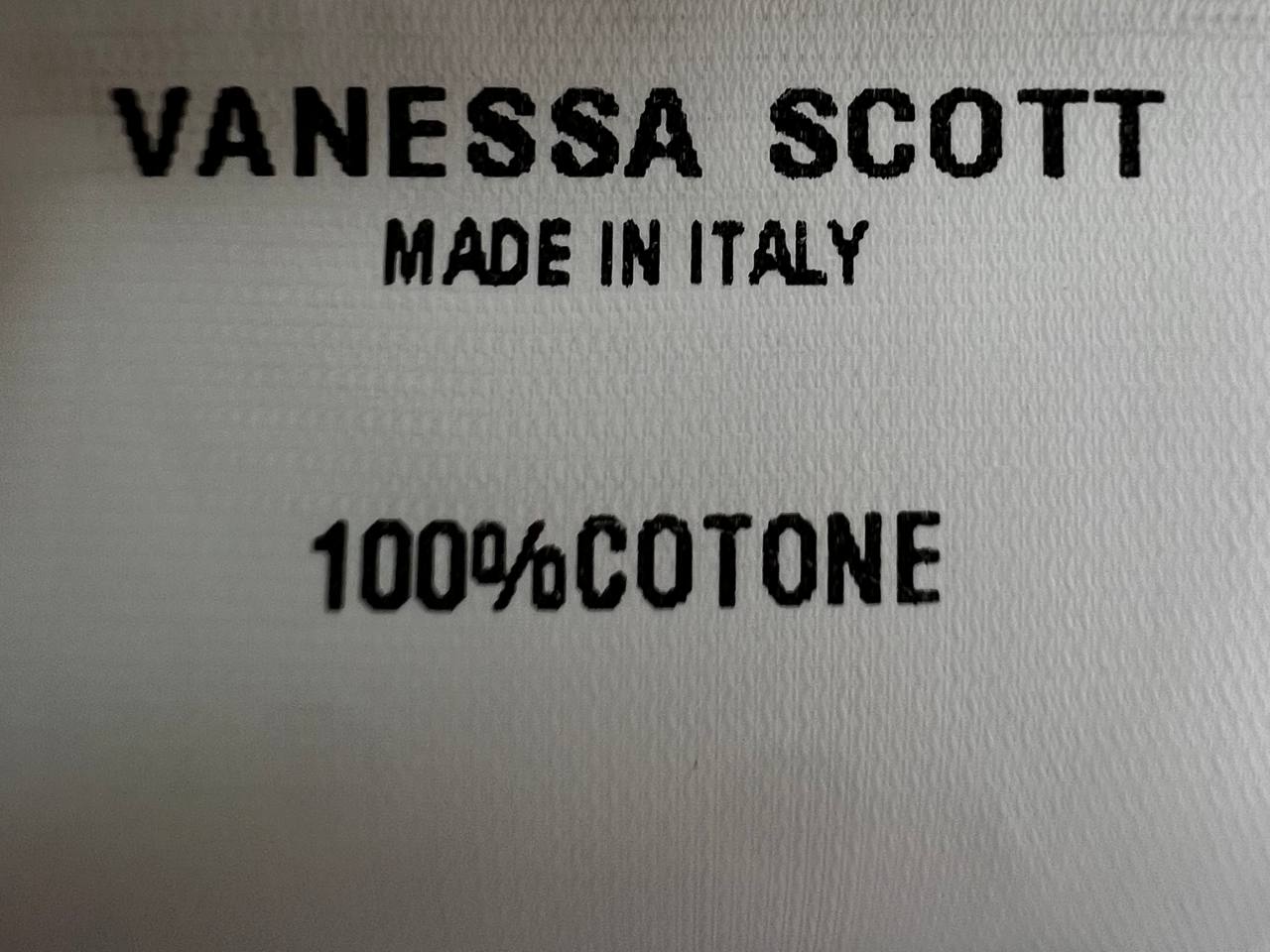 Фото Vanessa Scott