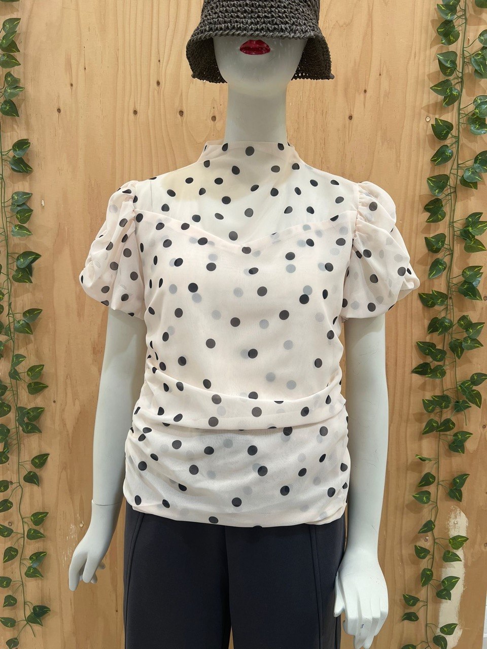 Фото Vanessa Scott