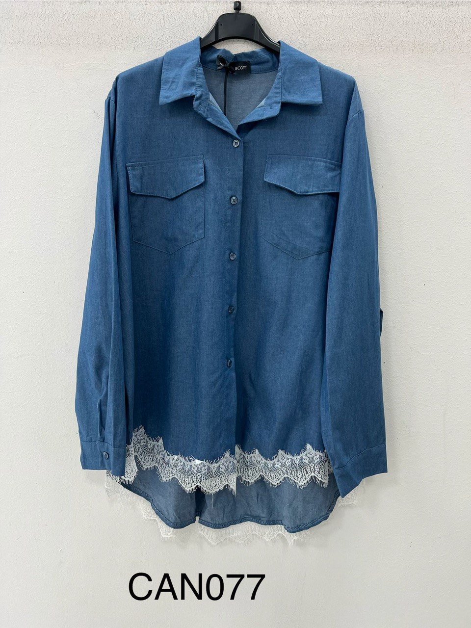 Фото Vanessa Scott