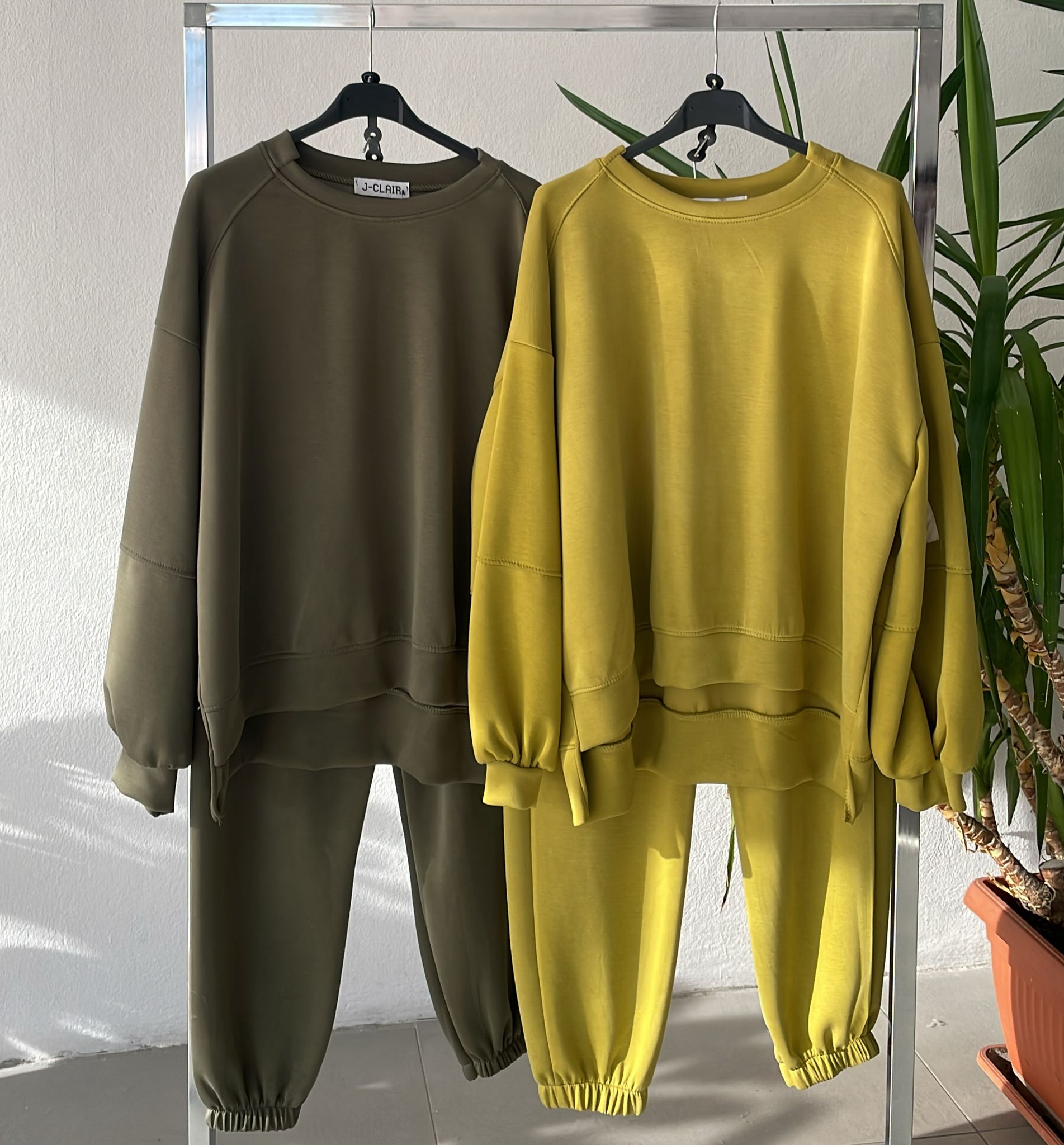 Фото Joie Clair (J-Clair)