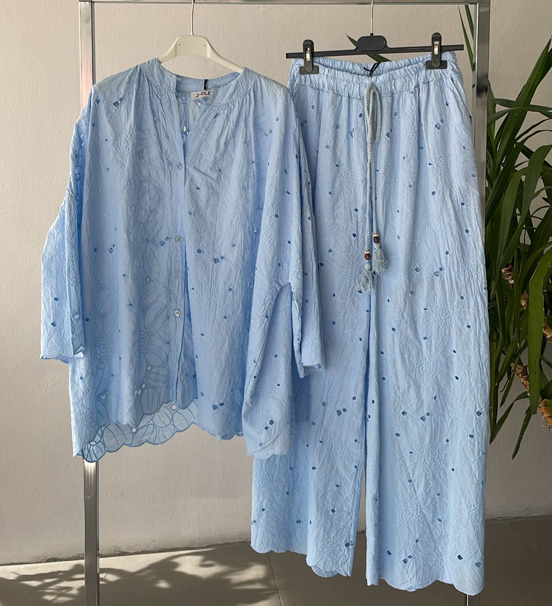 Фото Joie Clair (J-Clair)