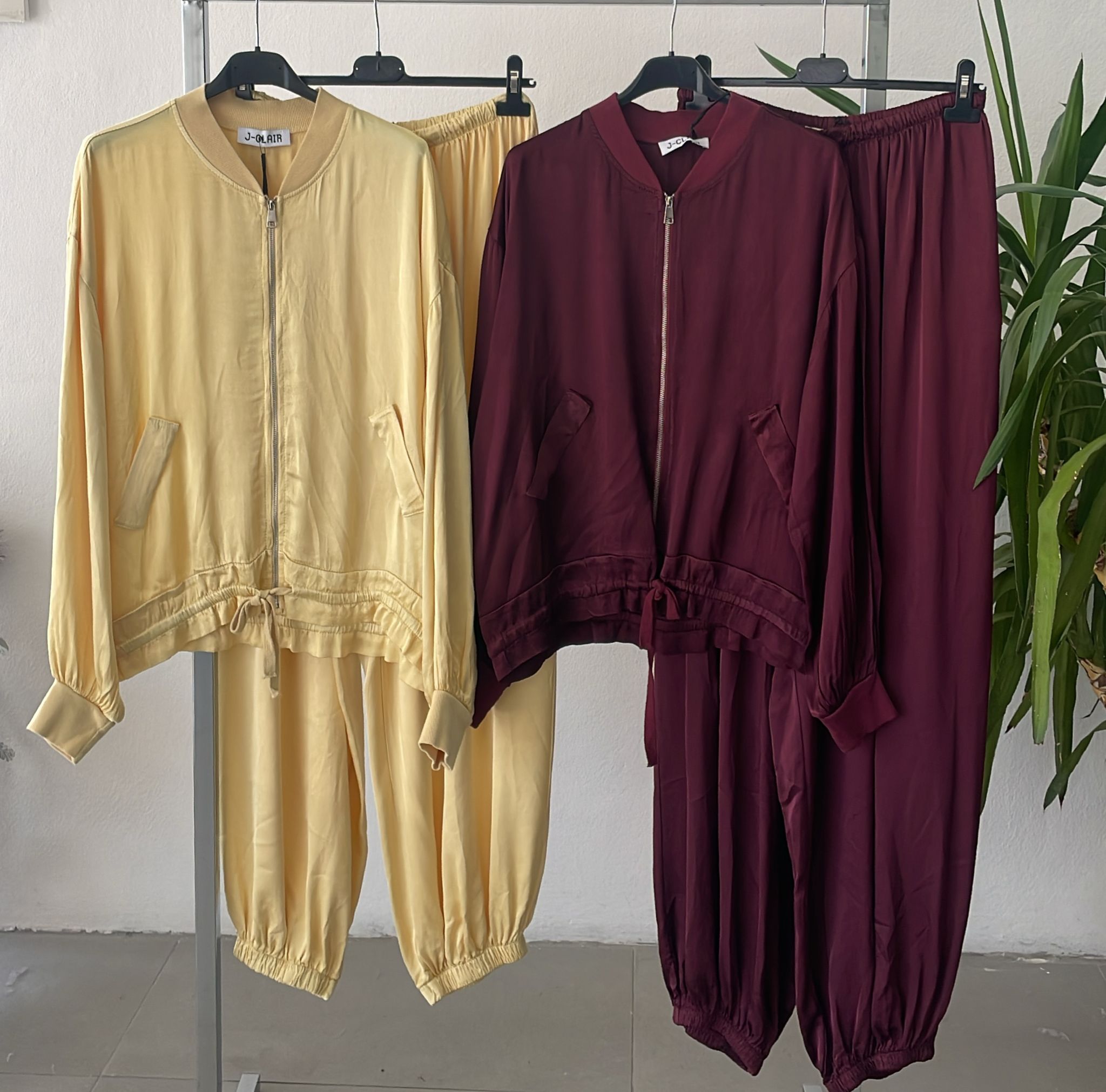 Фото Joie Clair (J-Clair)