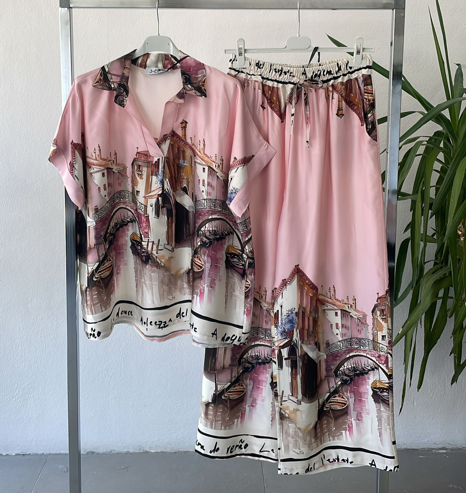 Фото Joie Clair (J-Clair)