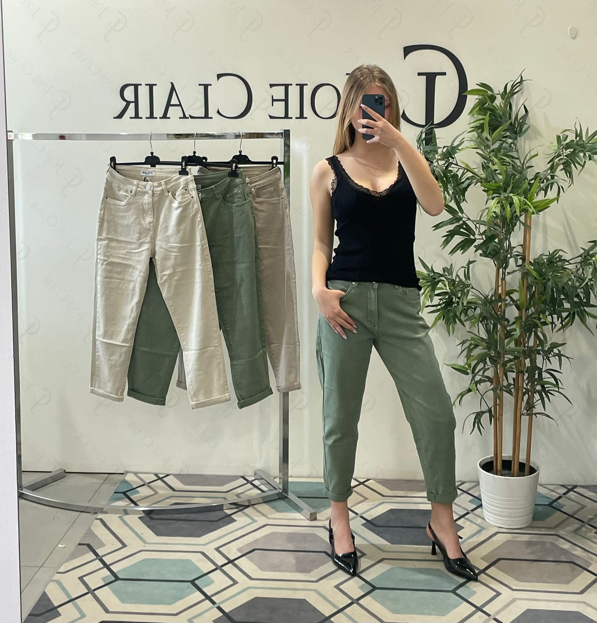 Фото Joie Clair (J-Clair)