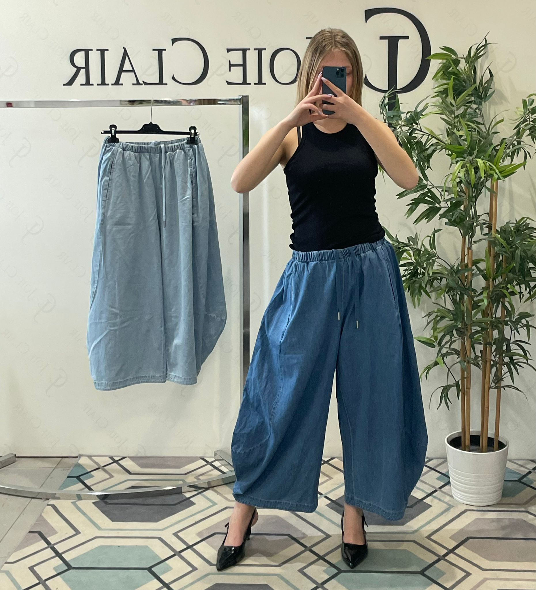 Фото Joie Clair (J-Clair)