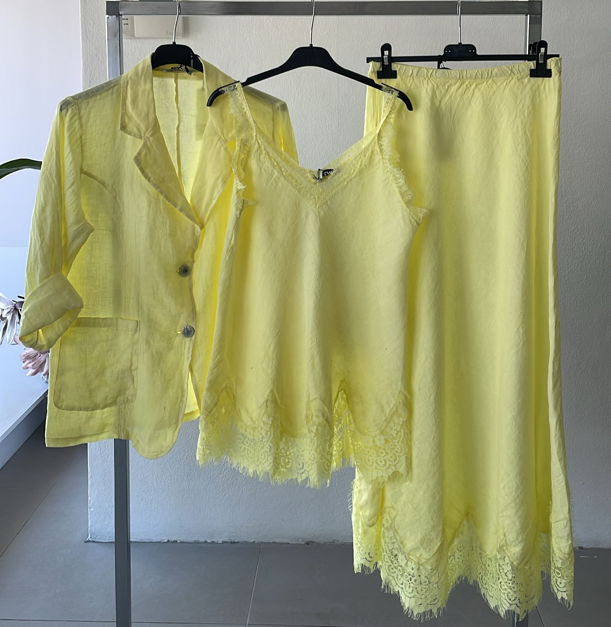 Фото Joie Clair (J-Clair)