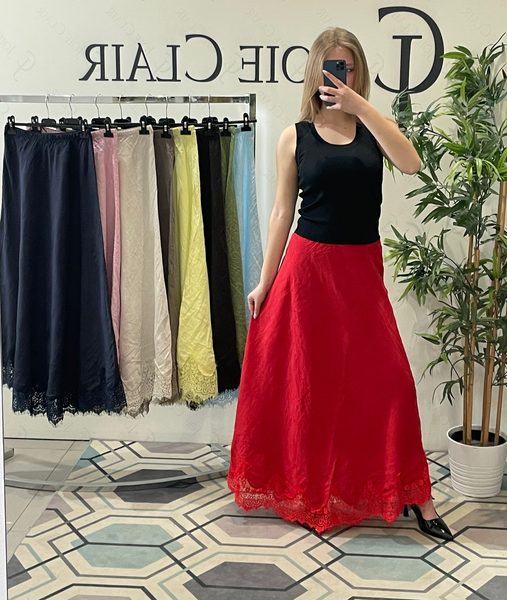 Фото Joie Clair (J-Clair)