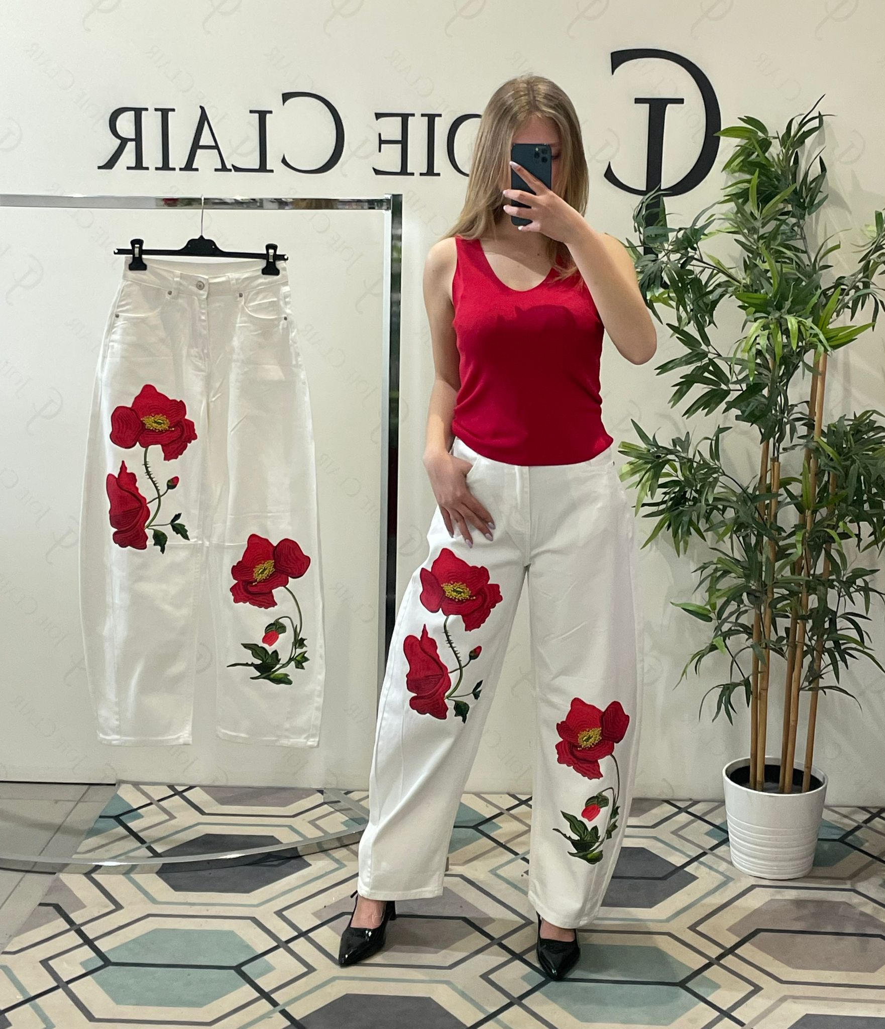 Фото Joie Clair (J-Clair)