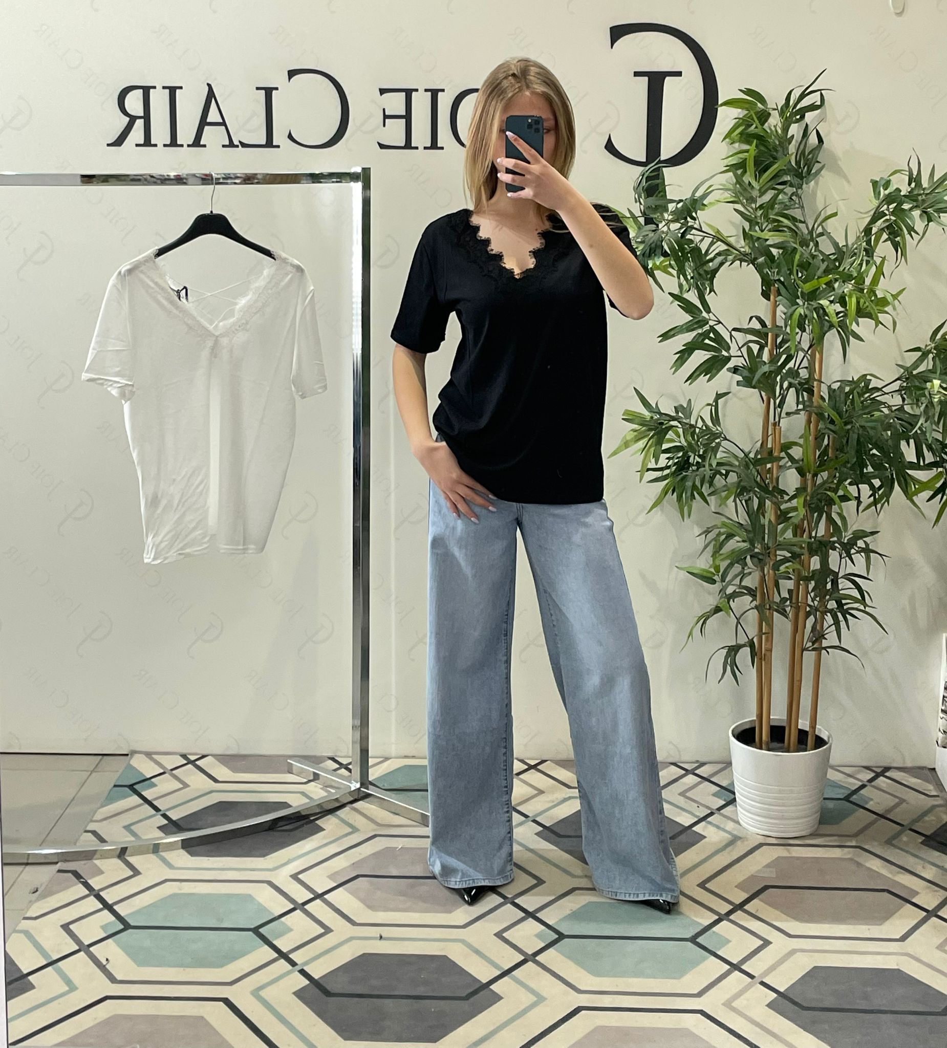 Фото Joie Clair (J-Clair)