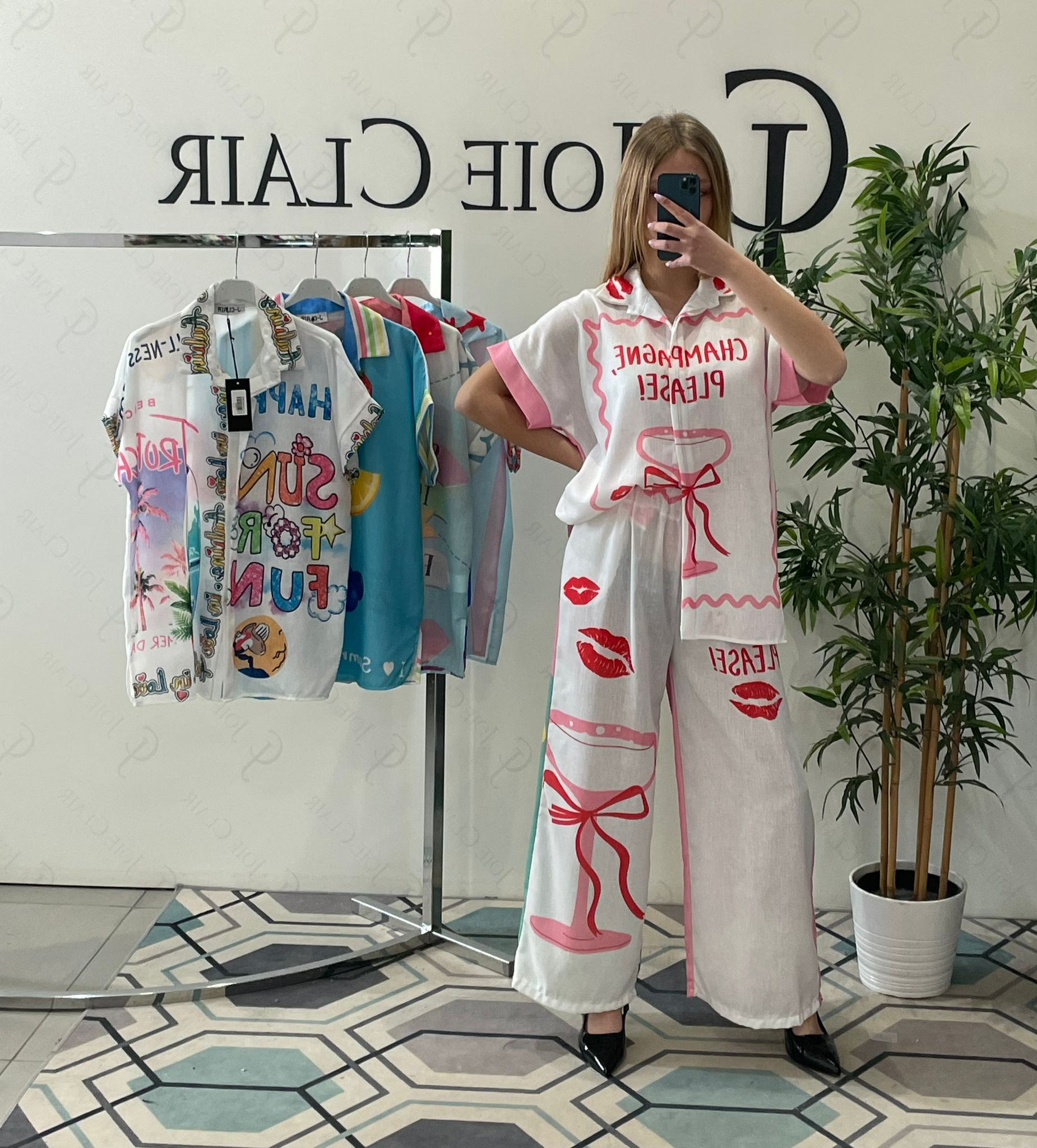 Фото Joie Clair (J-Clair)