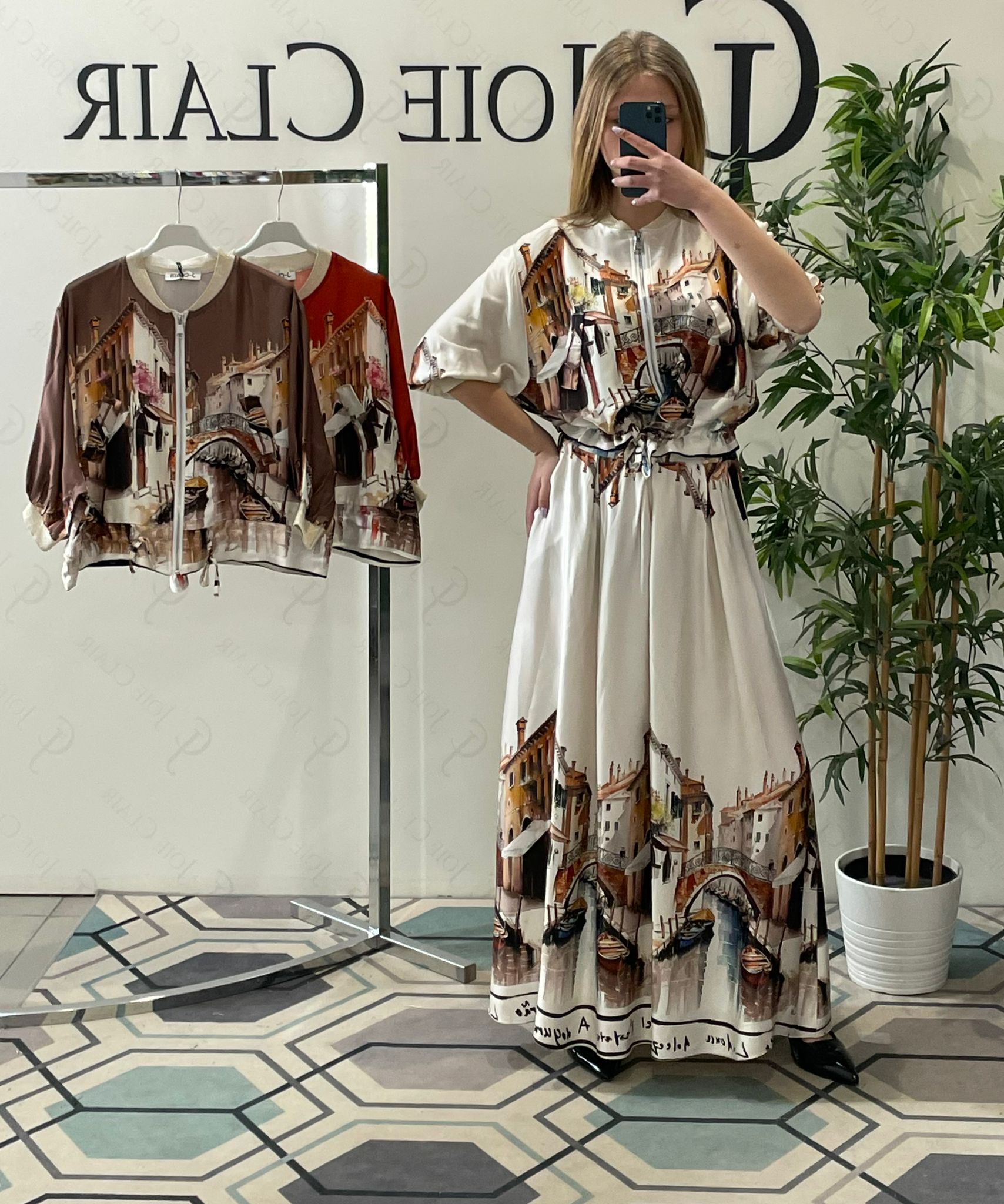 Фото Joie Clair (J-Clair)