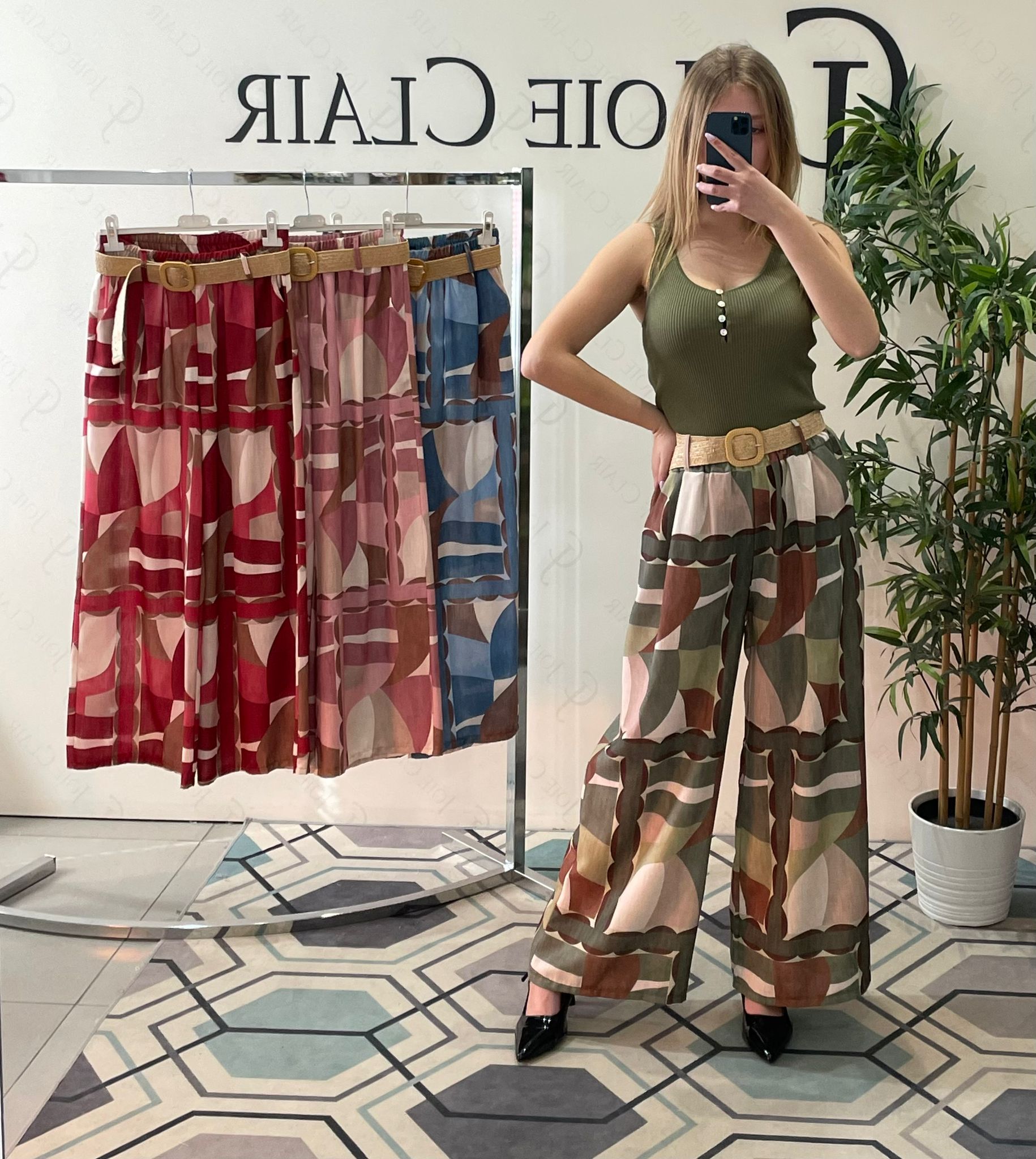 Фото Joie Clair (J-Clair)