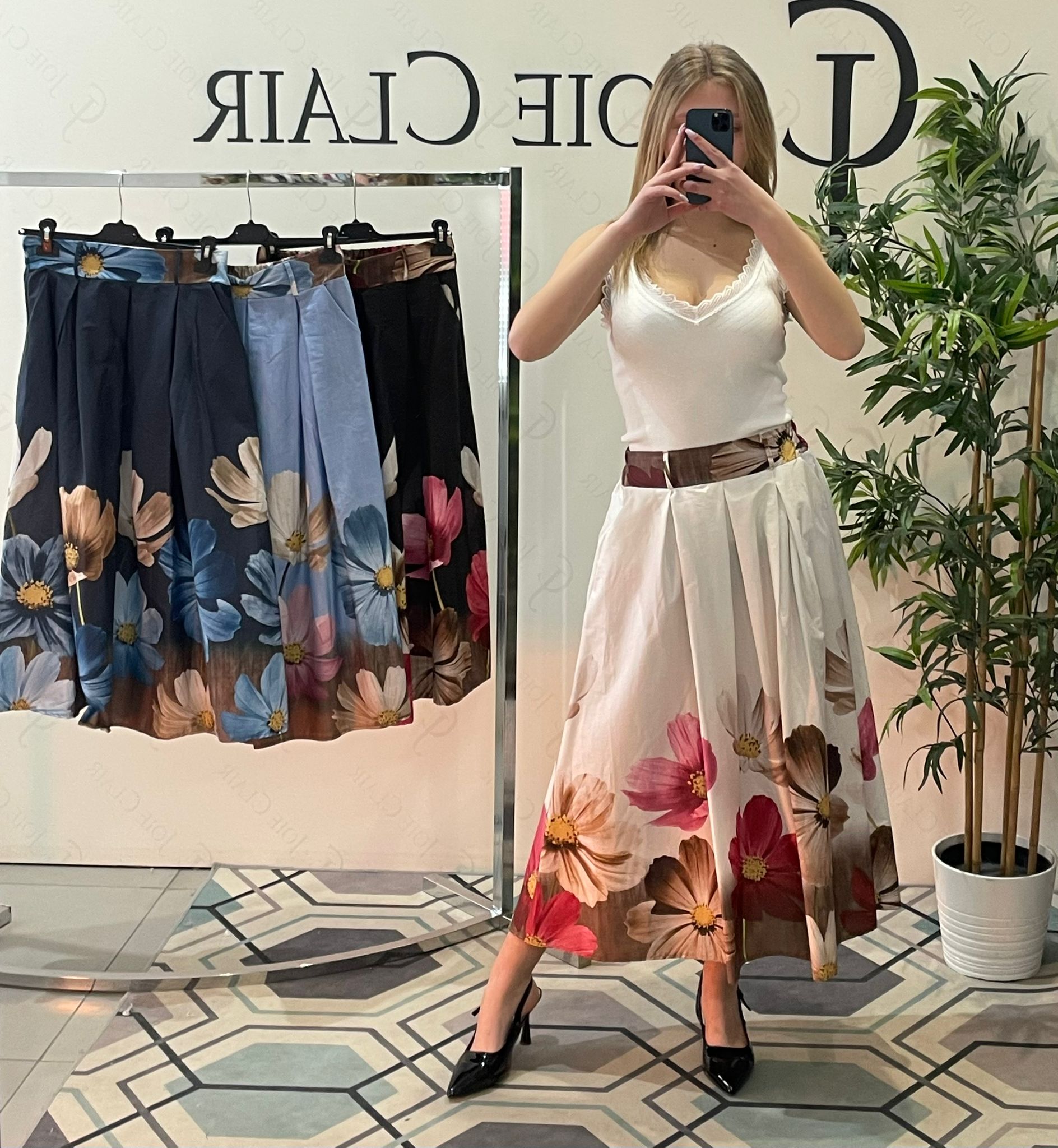 Фото Joie Clair (J-Clair)