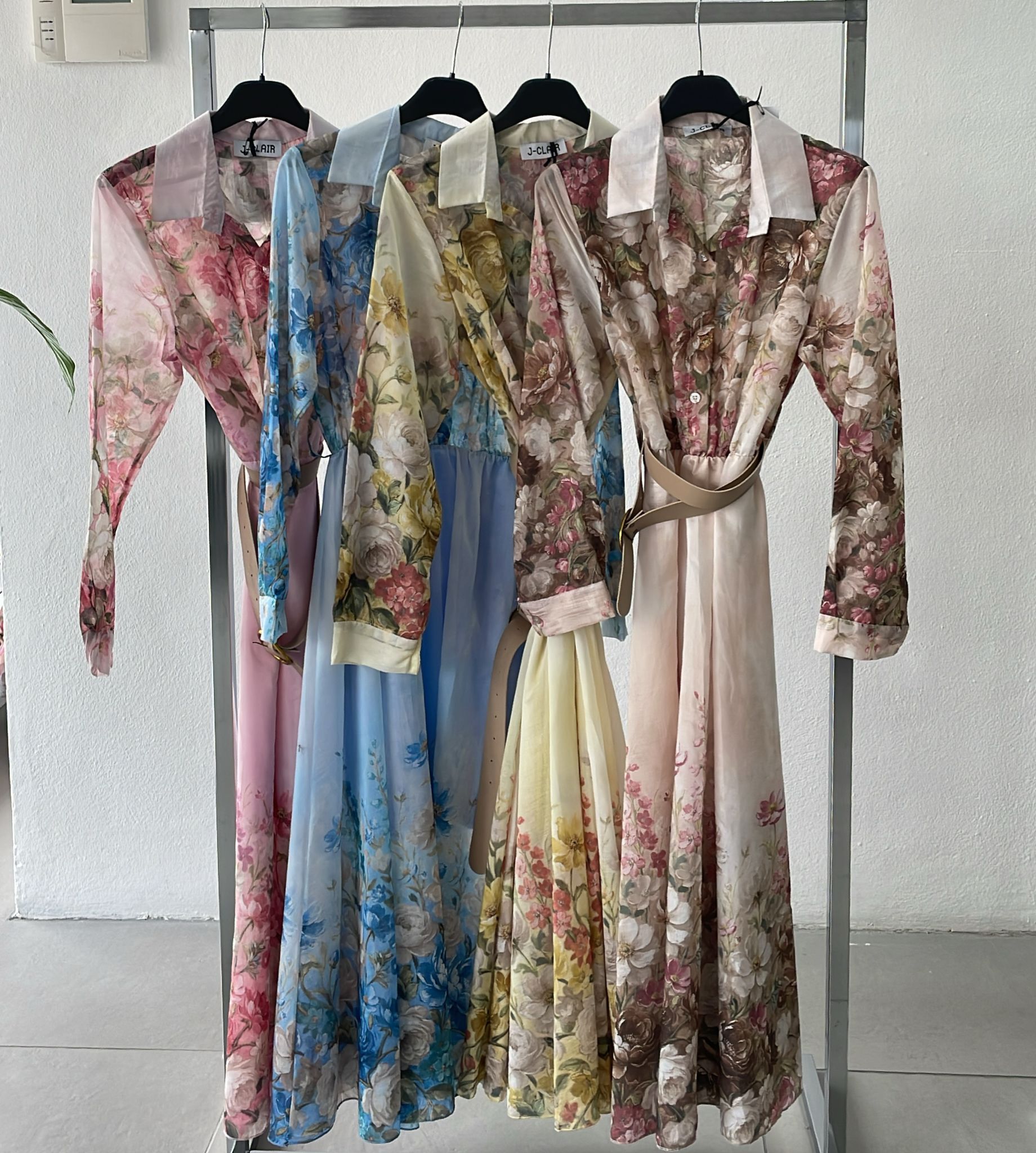 Фото Joie Clair (J-Clair)