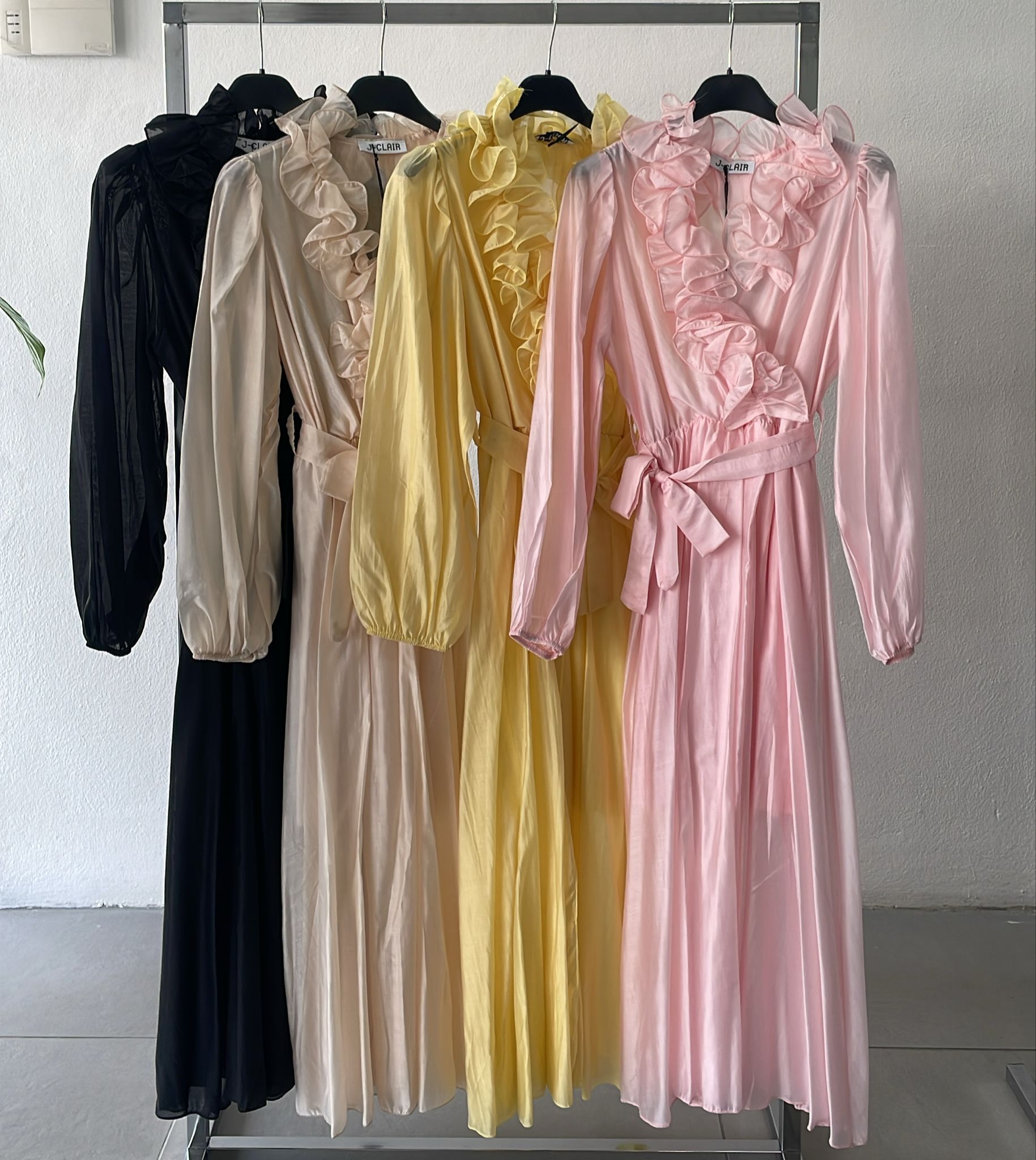 Фото Joie Clair (J-Clair)