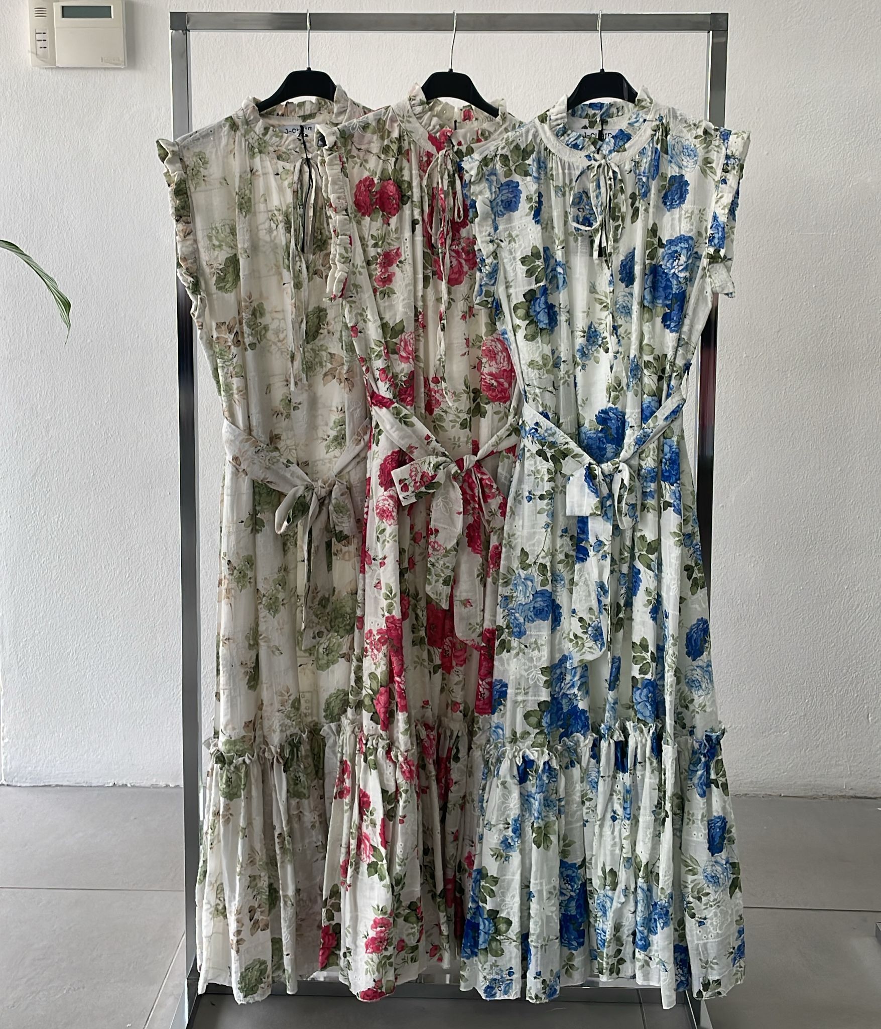 Фото Joie Clair (J-Clair)