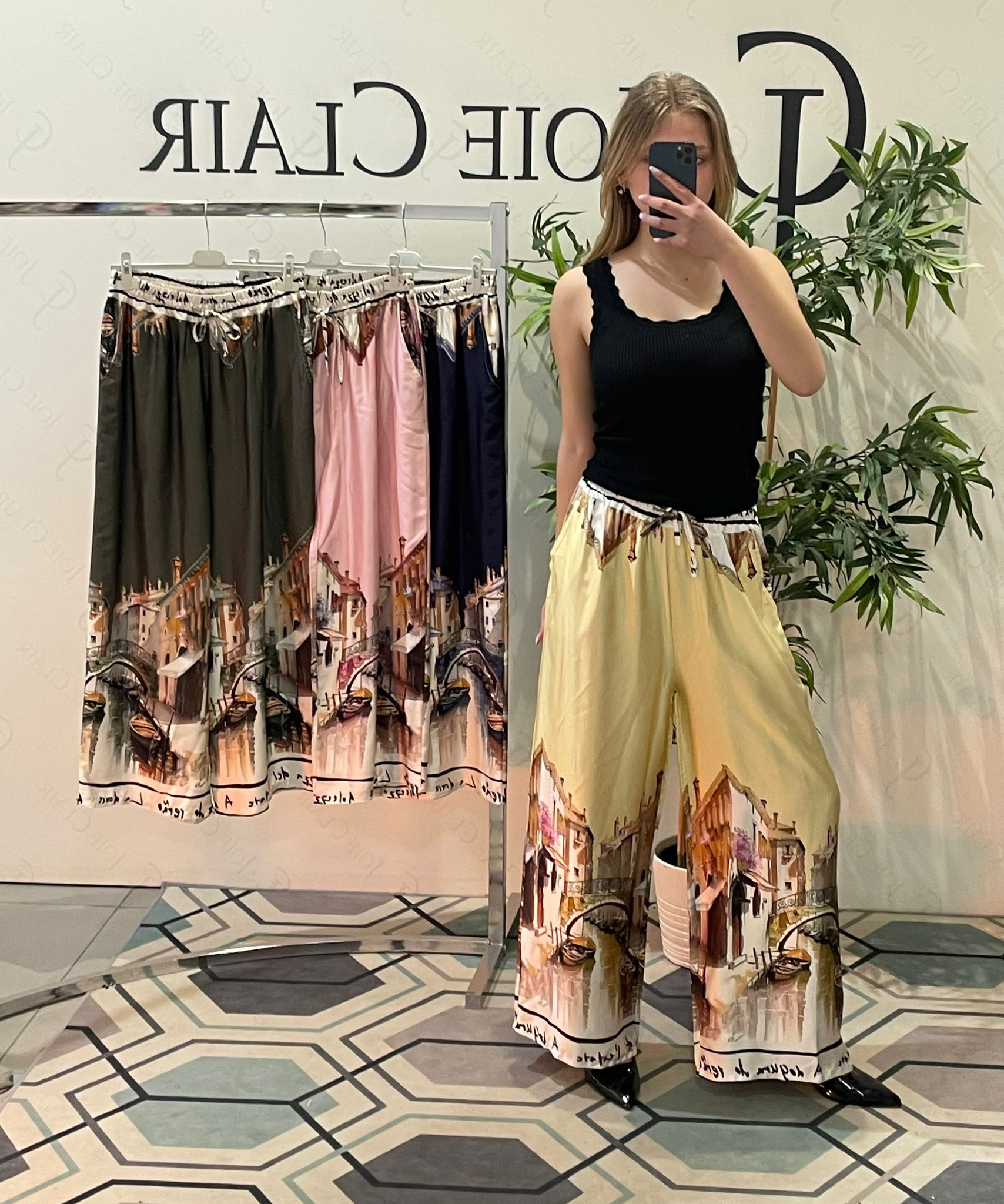 Фото Joie Clair (J-Clair)