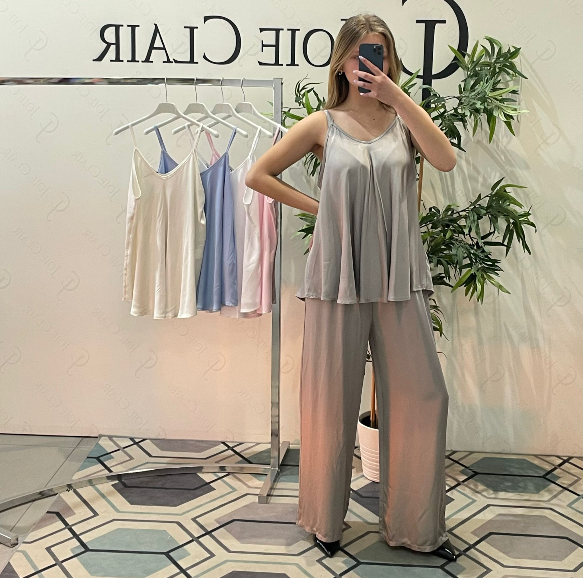 Фото Joie Clair (J-Clair)