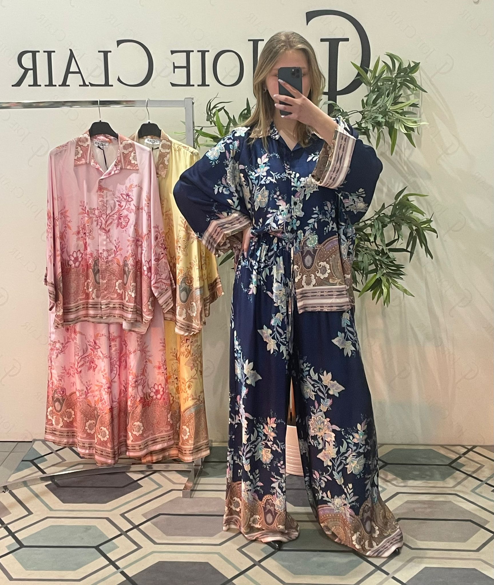 Фото Joie Clair (J-Clair)