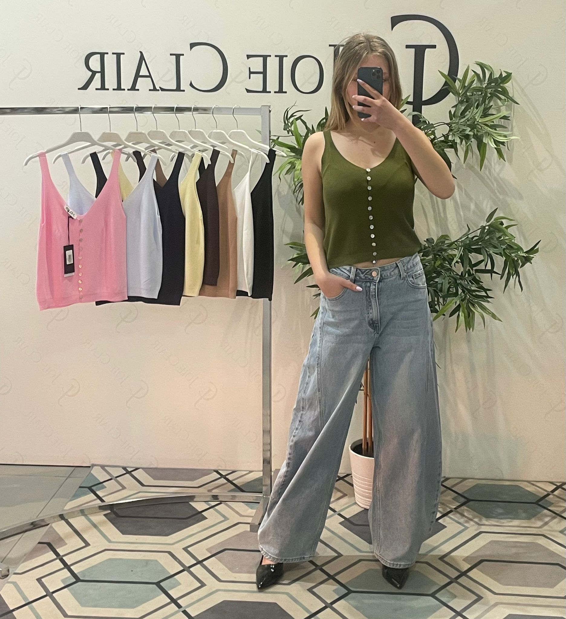 Фото Joie Clair (J-Clair)