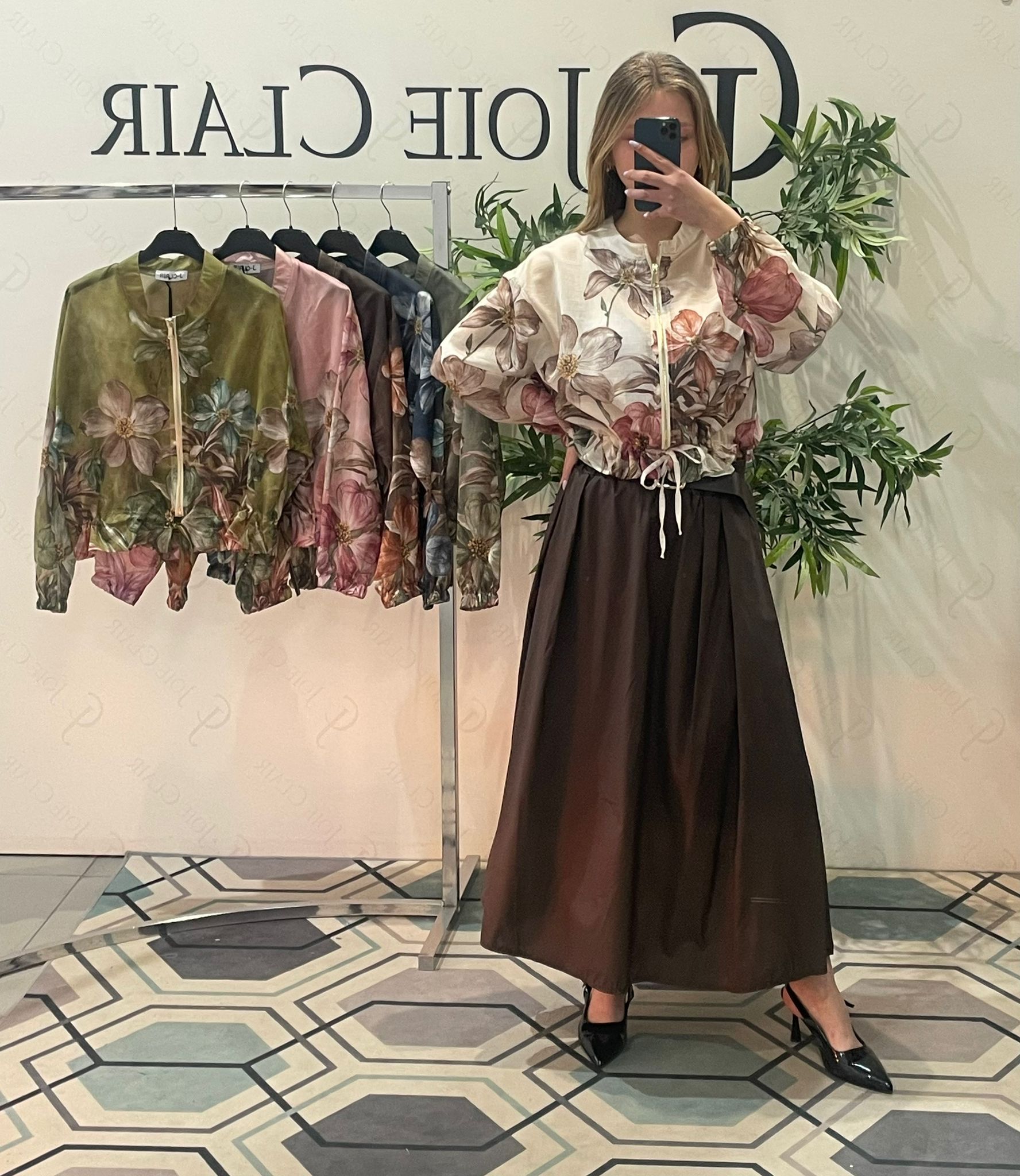 Фото Joie Clair (J-Clair)