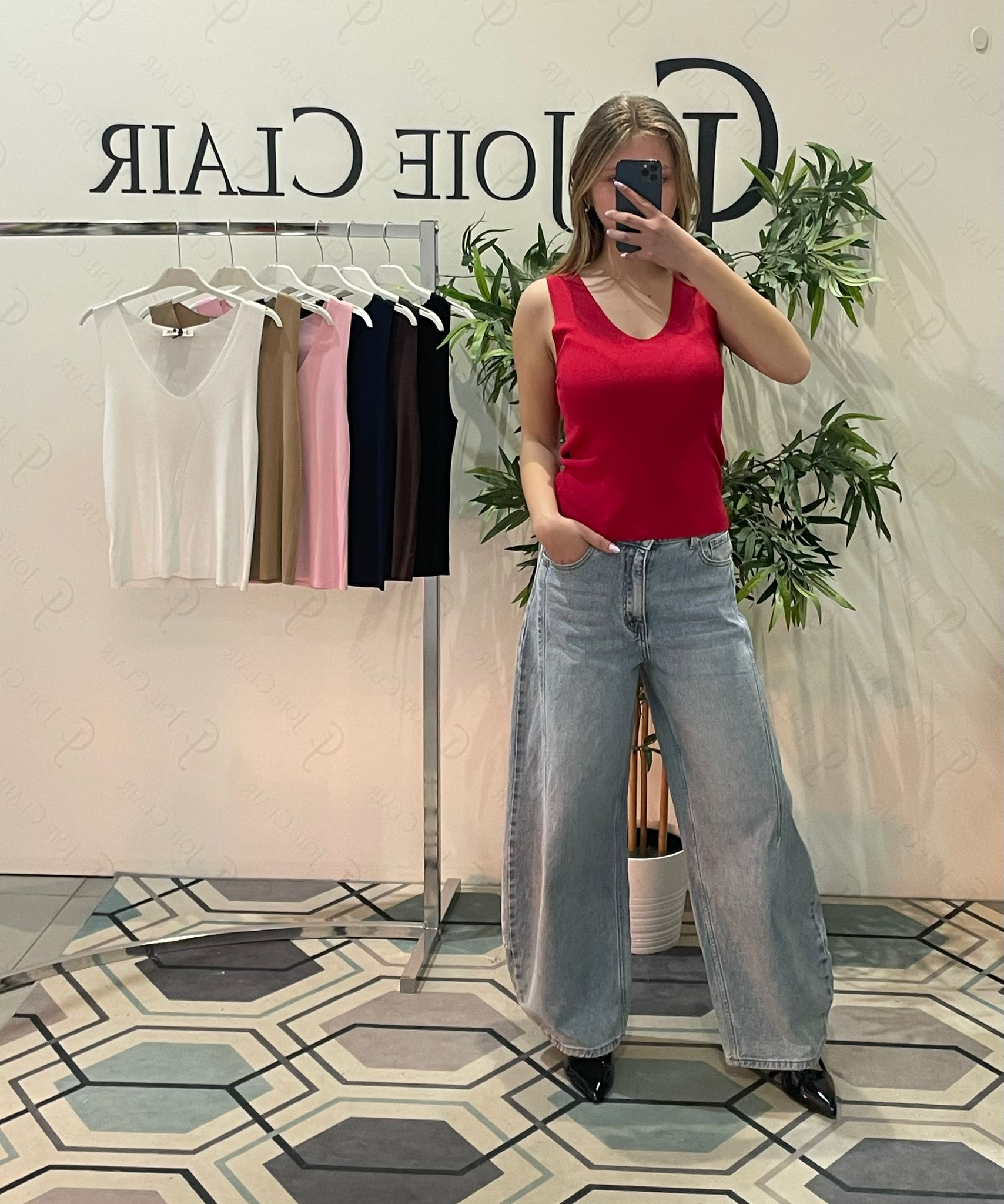 Фото Joie Clair (J-Clair)