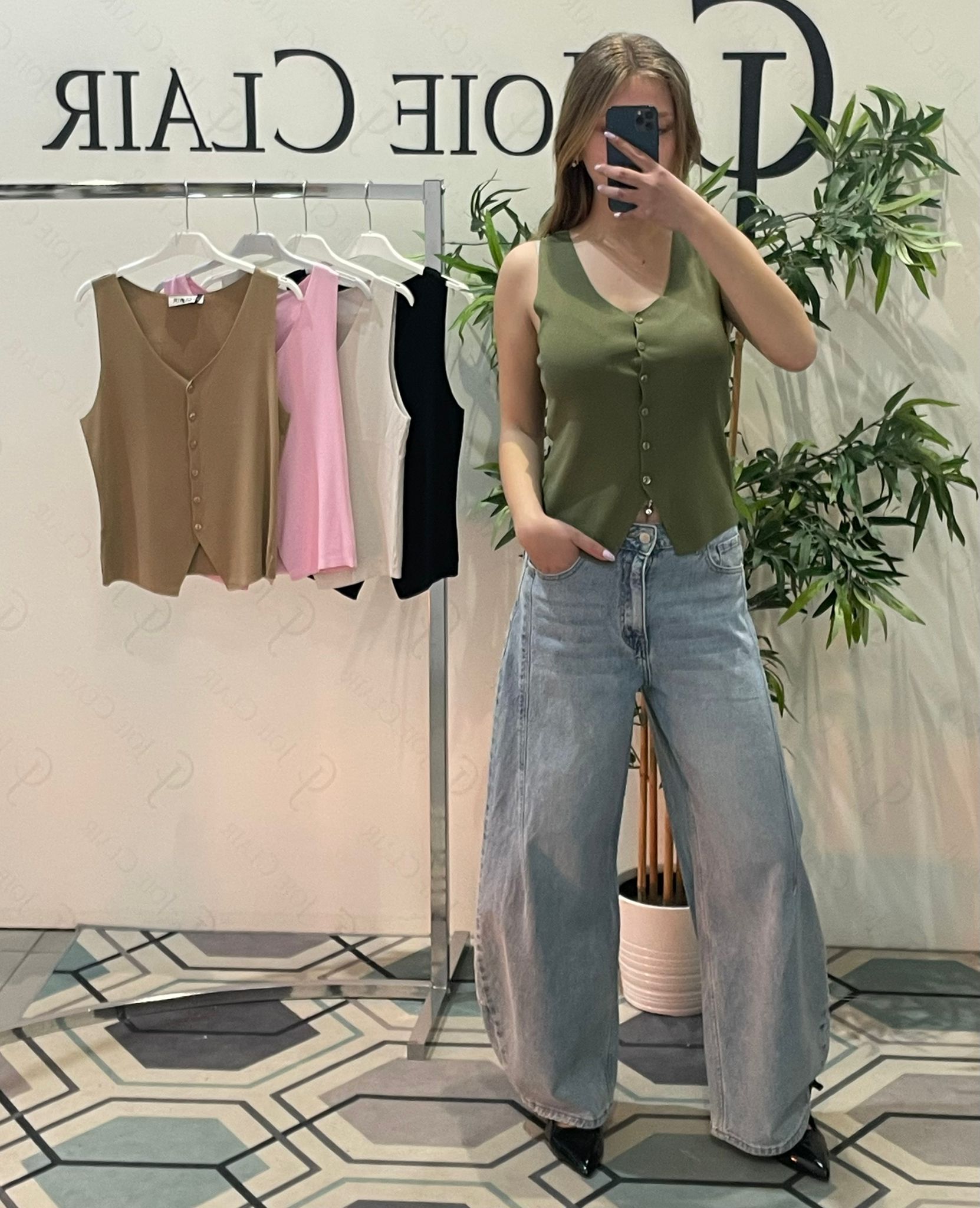 Фото Joie Clair (J-Clair)